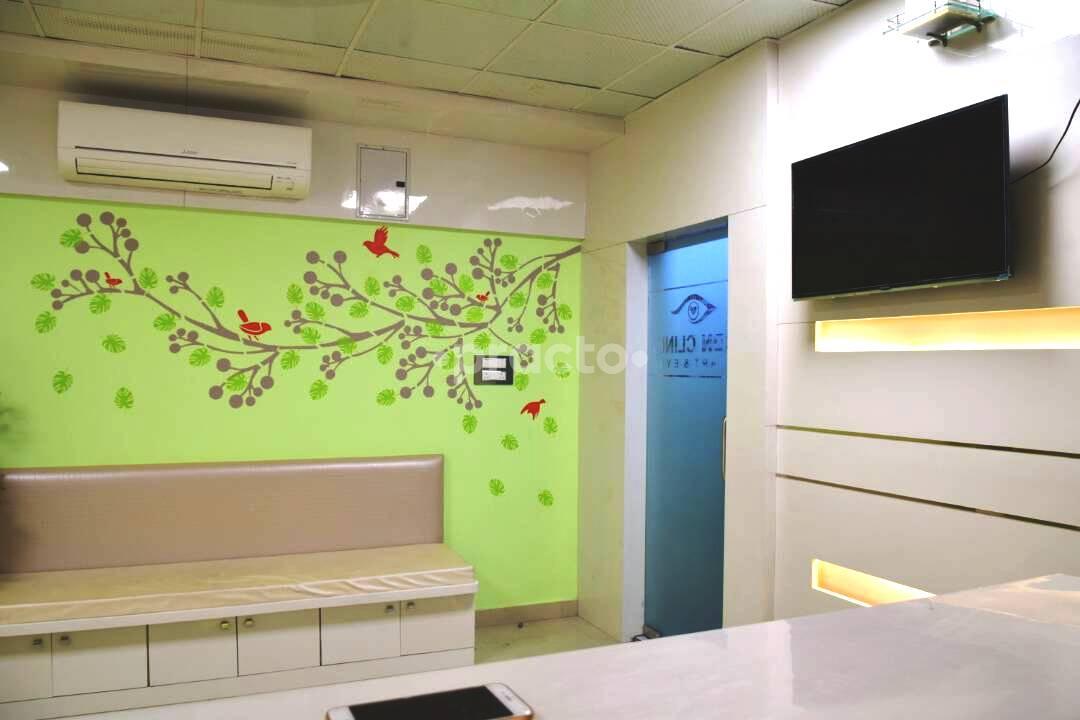 Waiting Area at Icon Clinic Pimple Saudagar Pune