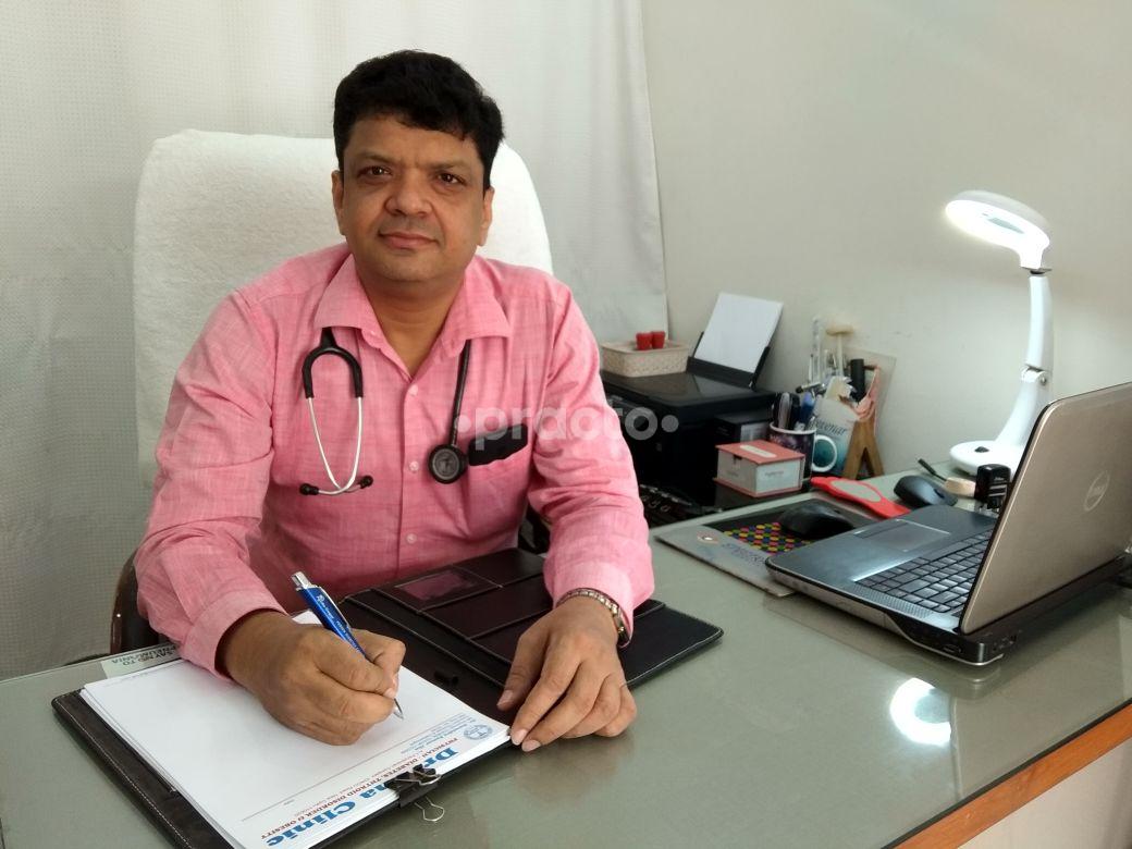 OPD/Ward at Dr.Jha Clinic Sainik Farm Delhi