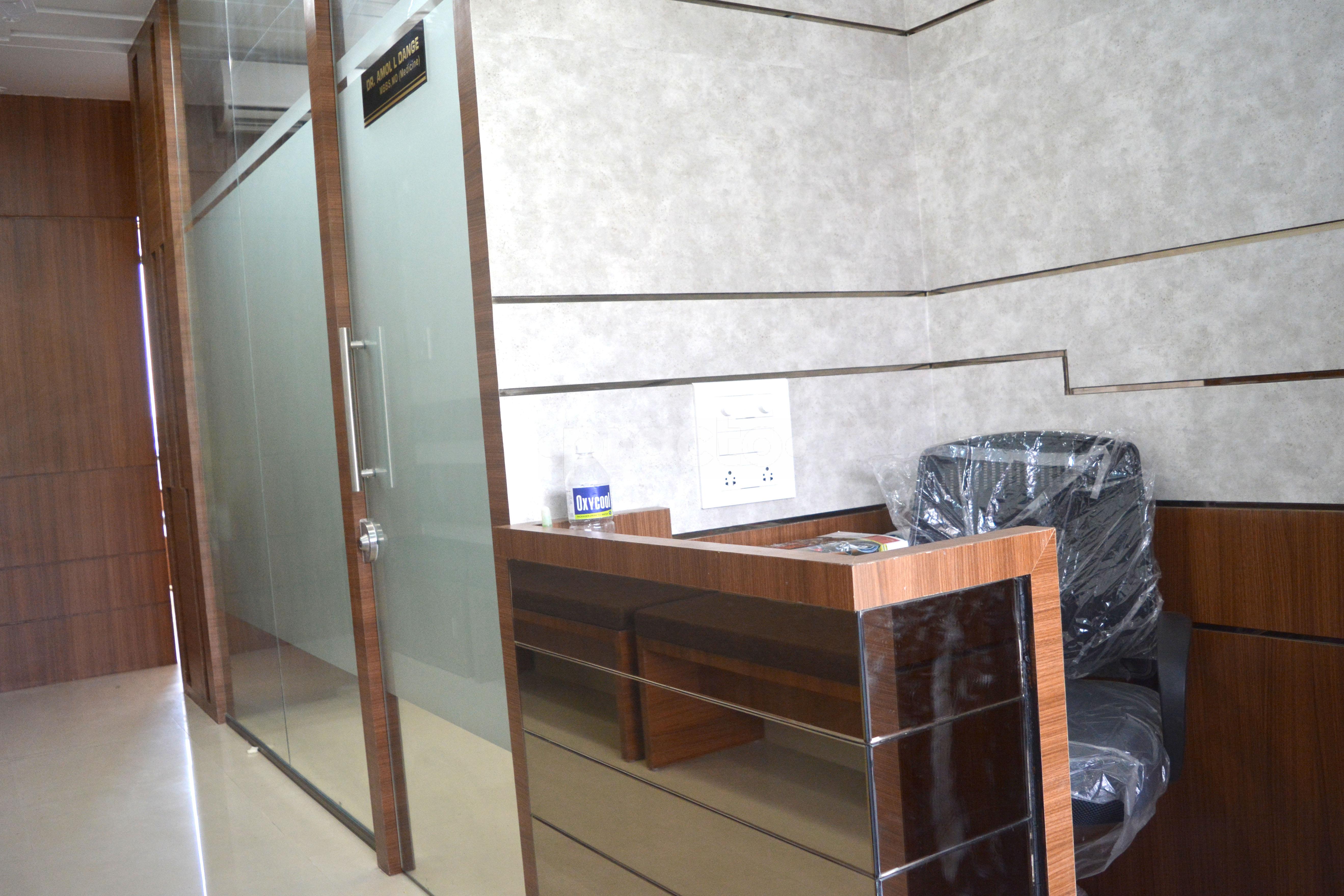Reception at Lifetree Hospital Hinjewadi Pune
