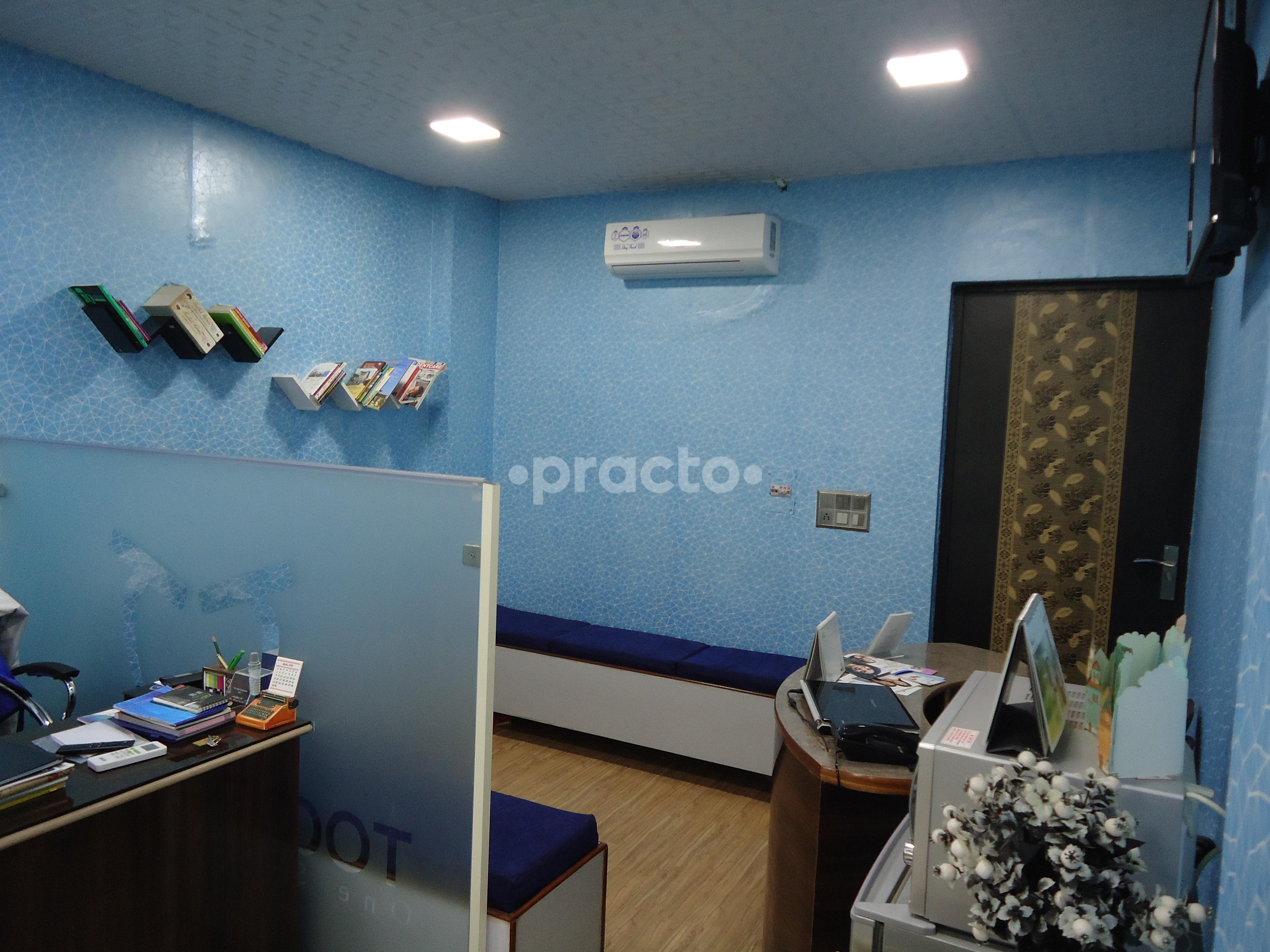 Waiting Area at Tooth Trends Vikas Puri Delhi