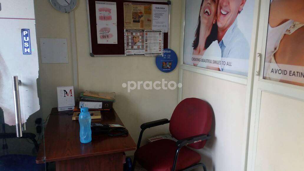 Reception at Dr Paramshetty's KDC Dental Care & Implant Centre Vidyaranyapura Bangalore