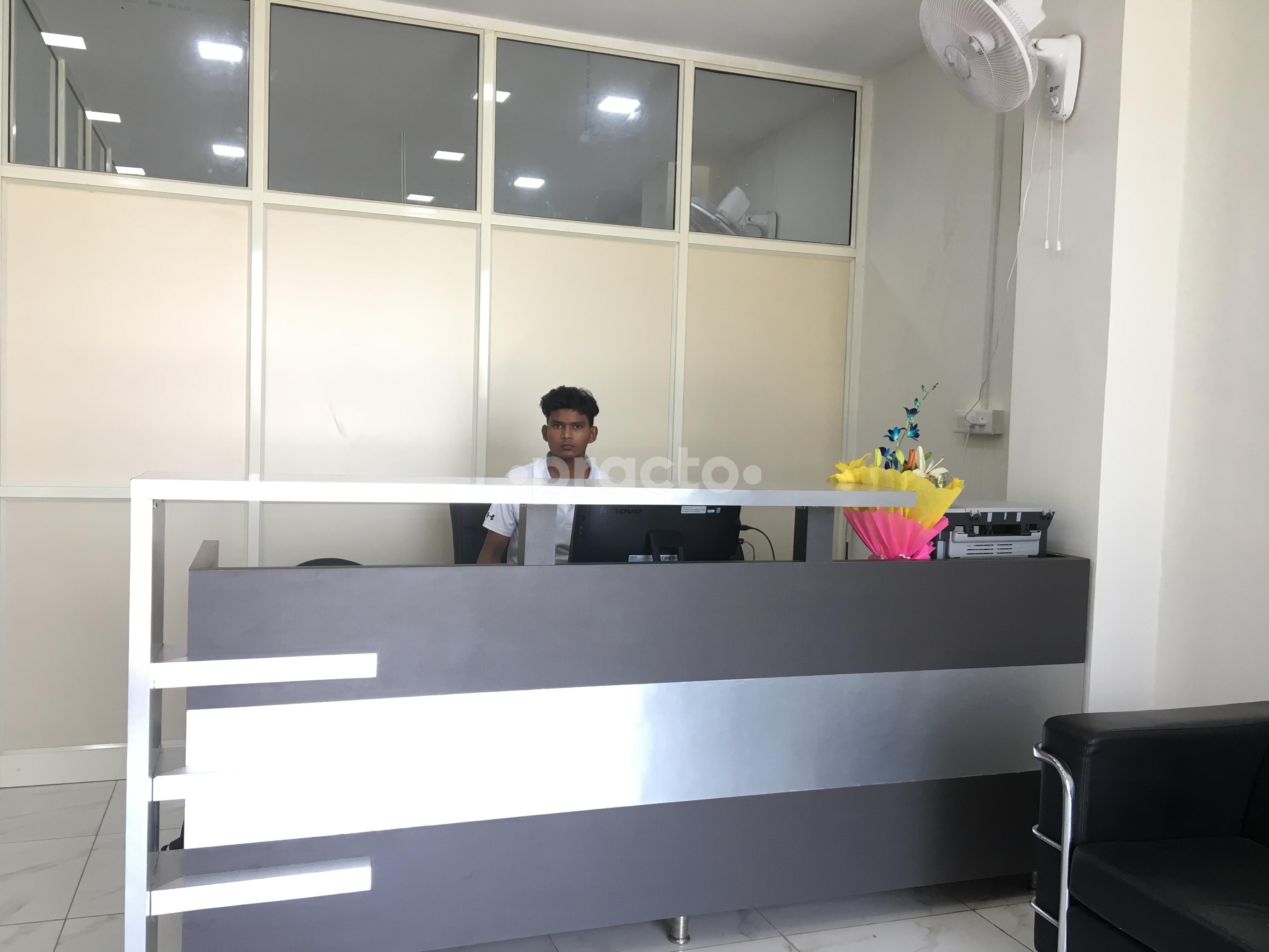 Reception at Meditree Polyclinic Sohna Road Gurgaon
