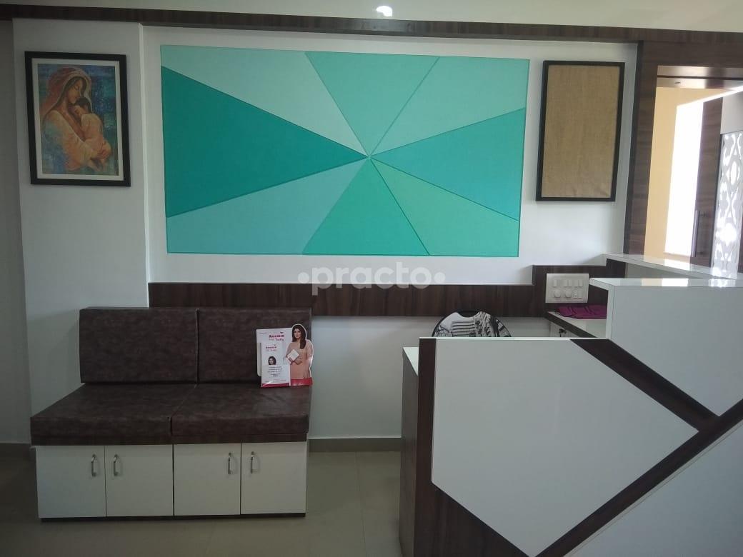 Reception at Aastha Womens Clinic Hadapsar Pune