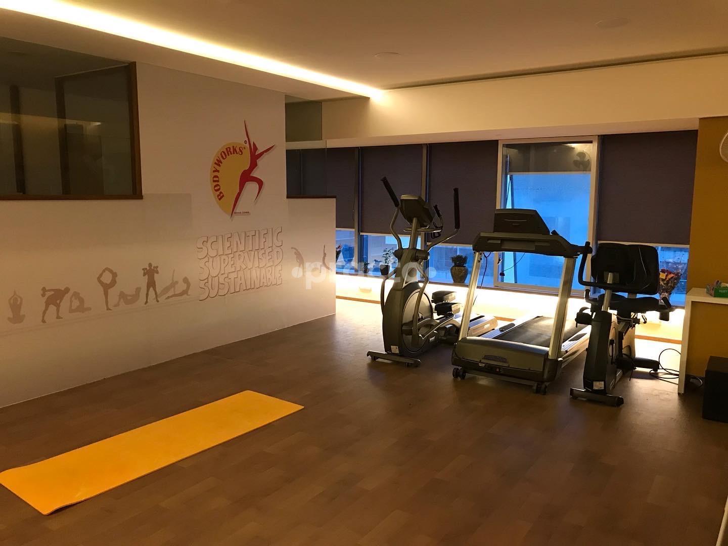 Equipment Area at BODYWORKS Andheri West Mumbai