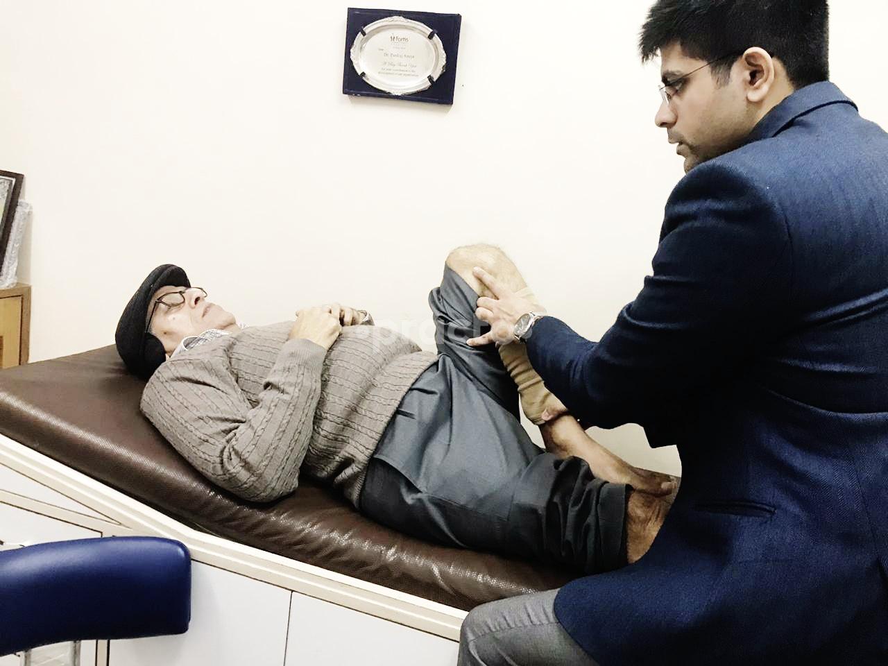 Consultation Room at Naveda Healthcare Centre Rohini Delhi