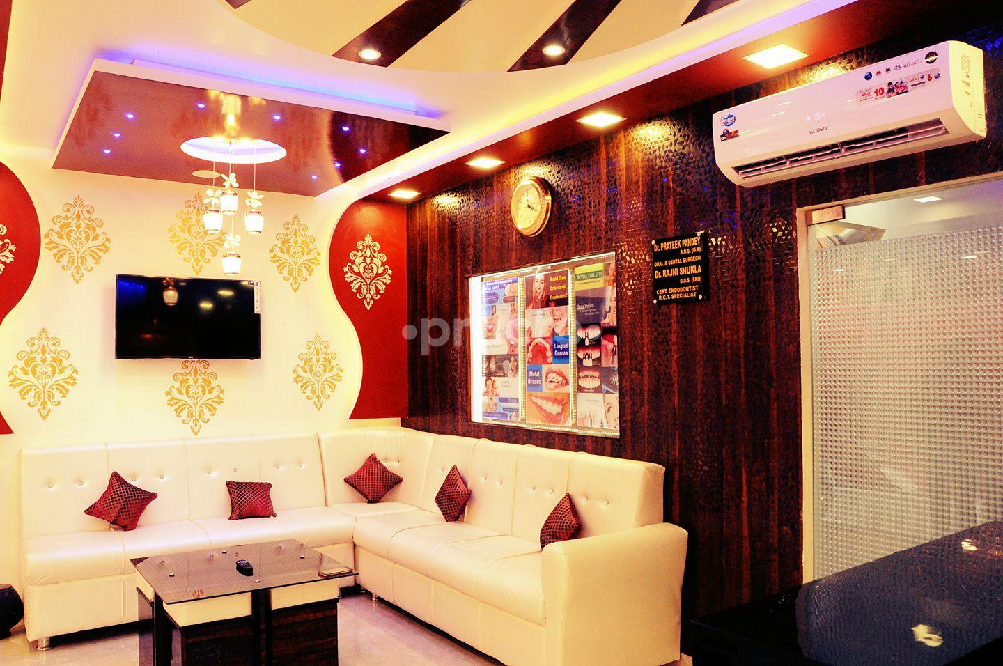Waiting Area at Advanced Dental Lounge Civil Lines Allahabad