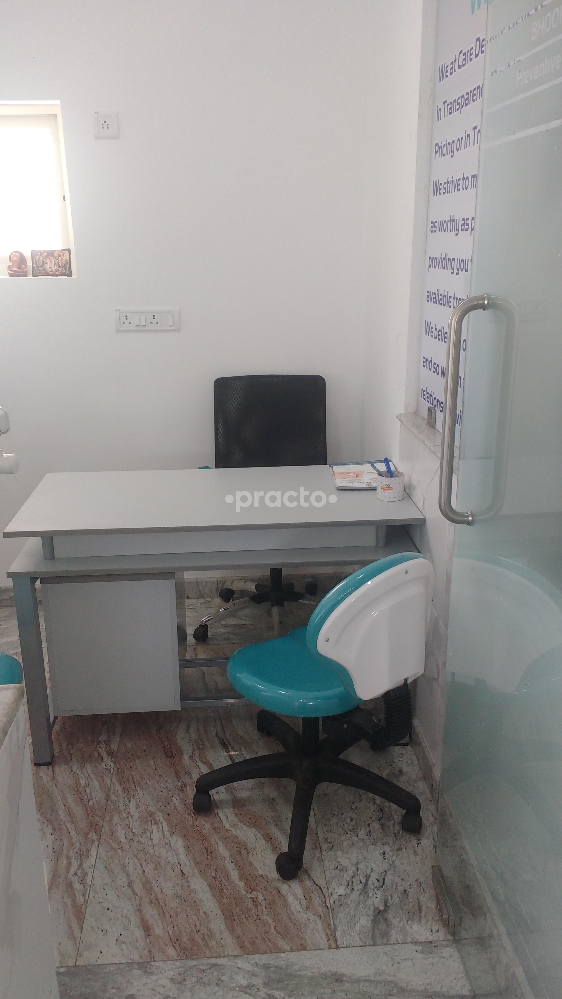 Reception at Care Dentaire Dental Clinic HSR Layout Bangalore