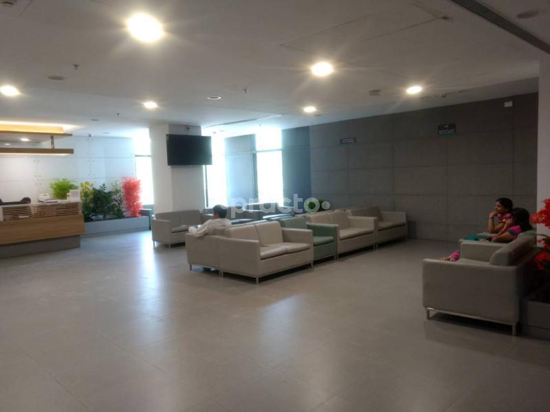 Reception at Axiss Dental Clinic Nagawara Bangalore