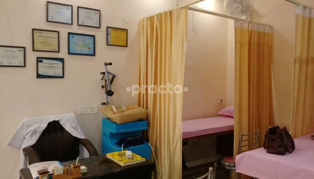 Labs at Aashi Physiotherapy and Slimming Centre Hari Nagar Delhi