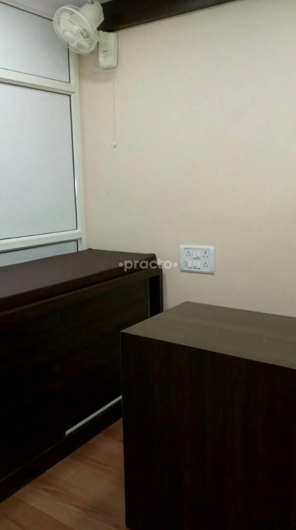 OPD/Ward at Enlive - Cosmetologist & Naturopath Kandivali West Mumbai
