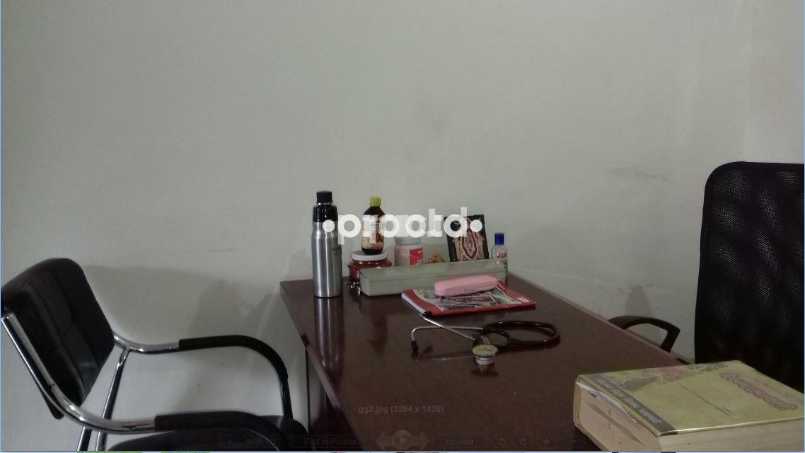 OPD/Ward at Muniyal Ayurveda Family Clinic Malad East Mumbai