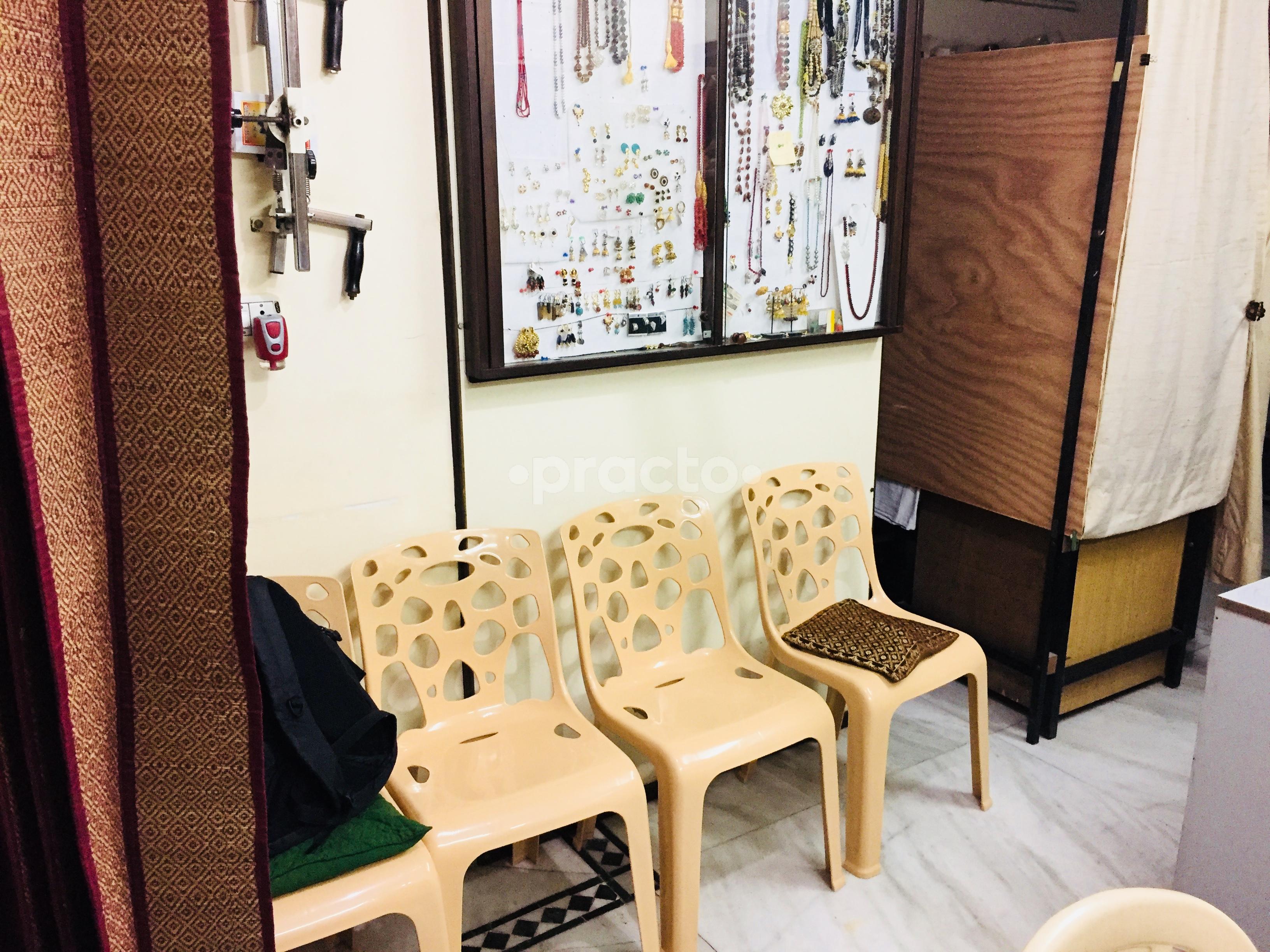 Waiting Area at Dr. Punam Gupta's Complete Unit of Physiotherapy Alaknanda Delhi