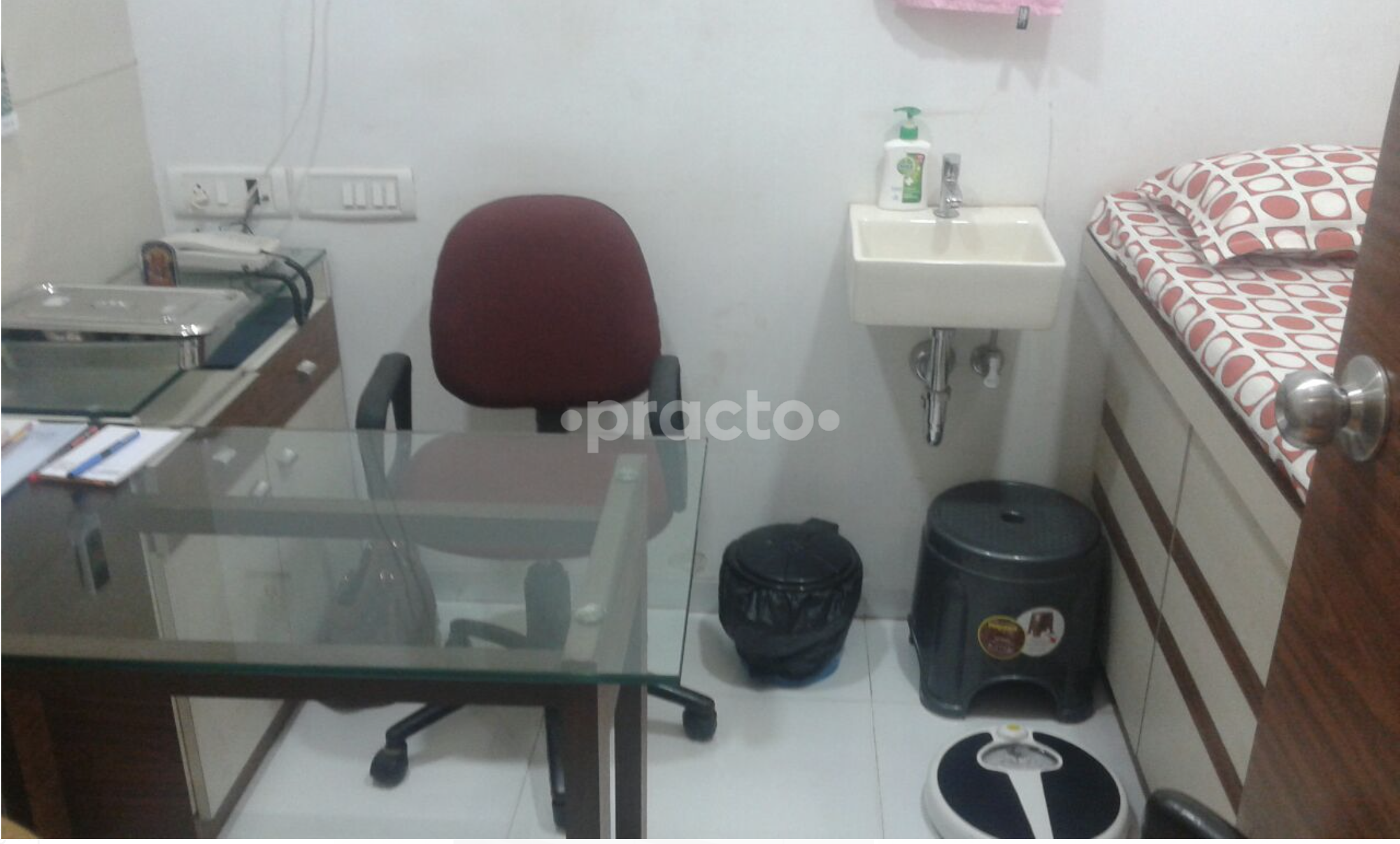 OPD/Ward at Sapale's Polyclinic Dadar West Mumbai
