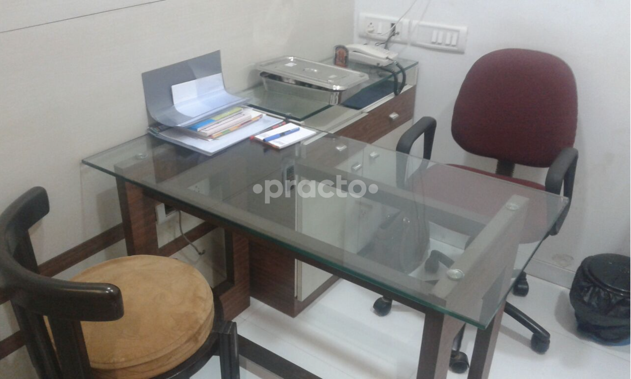 Reception at Sapale's Polyclinic Dadar West Mumbai