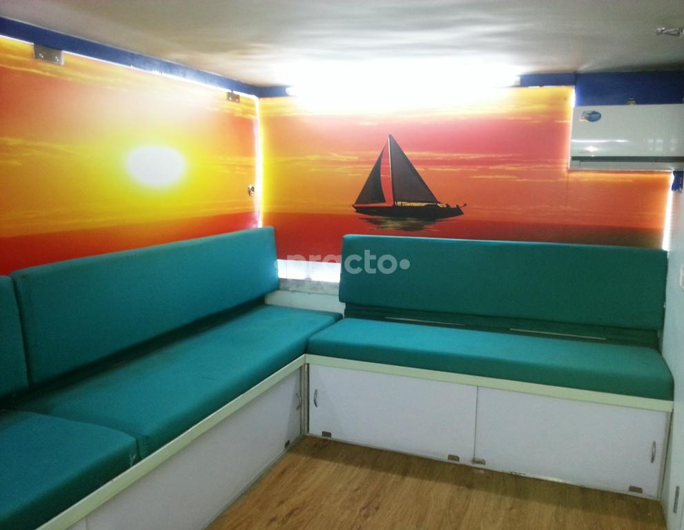 Reception at Chirayu Healthcare METRPOLIS Healthcare Ltd Chembur Mumbai