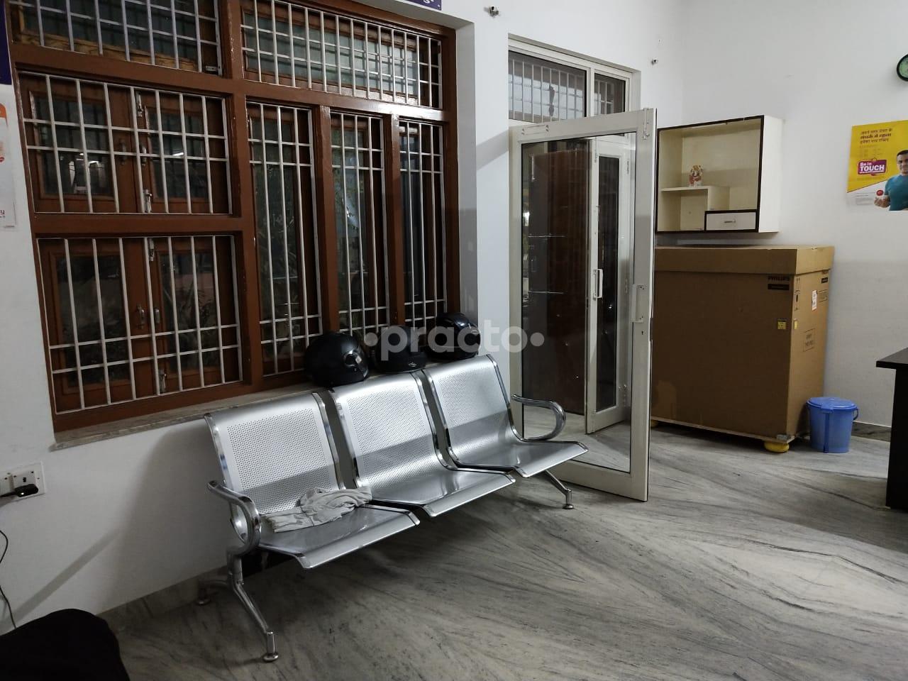 Waiting Area at Shri Ram Path Lab Vivekanand Marg Jaipur
