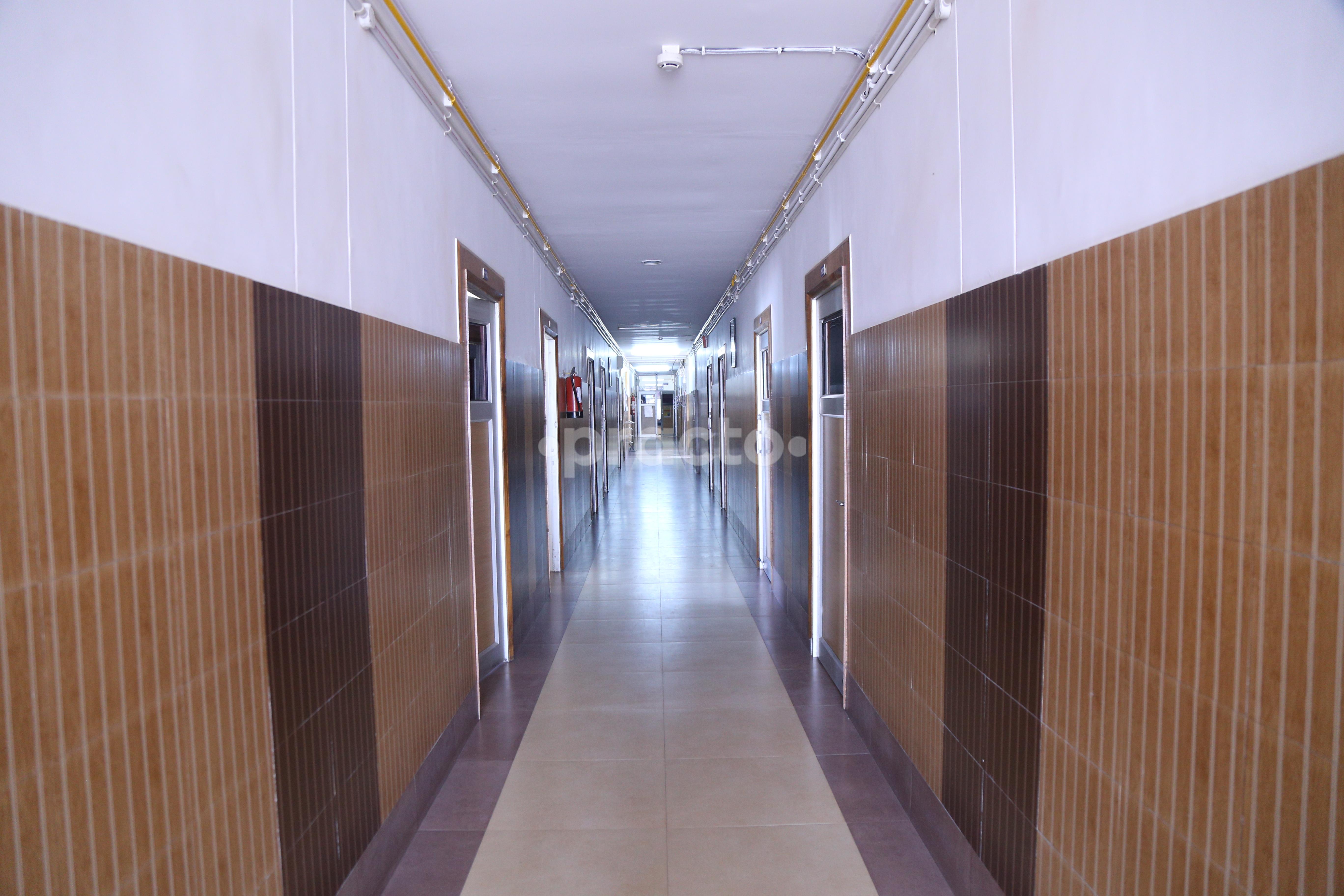 Waiting Area at Kanishk Ortho Care Center Ajabpur Dehradun