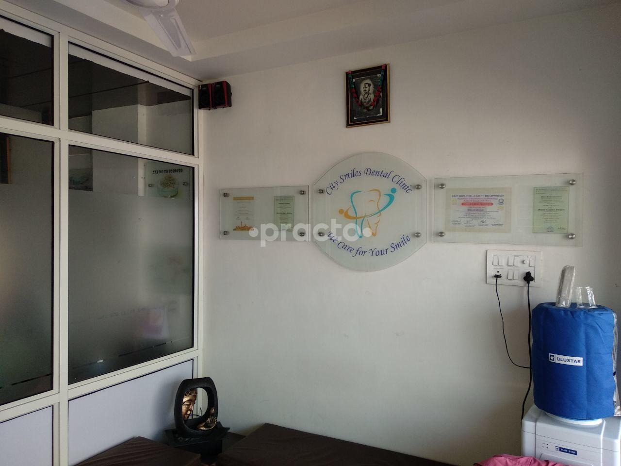 Reception at City Smiles Dental Clinic Warasiya Vadodara