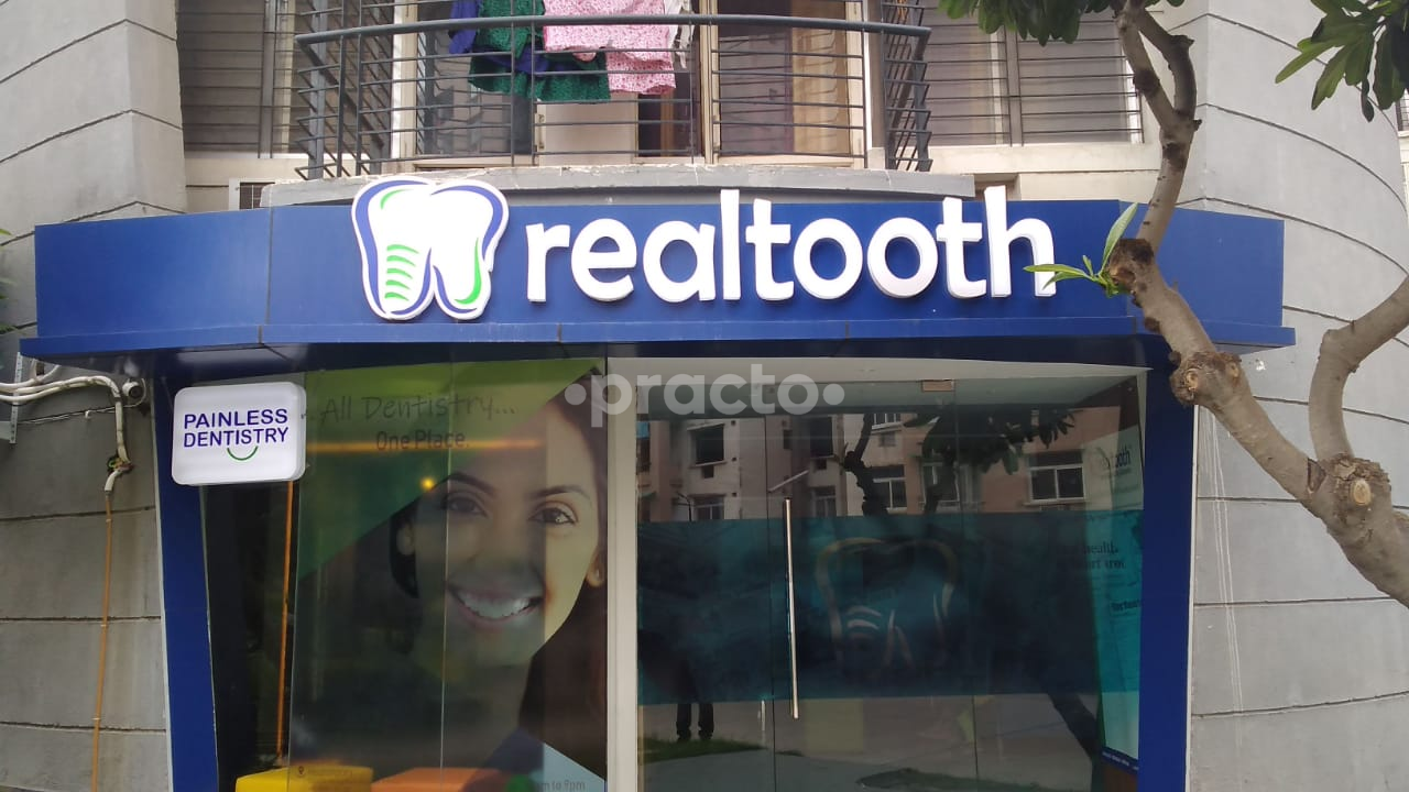 Realtooth Dental Clinic Hazratganj Lucknow