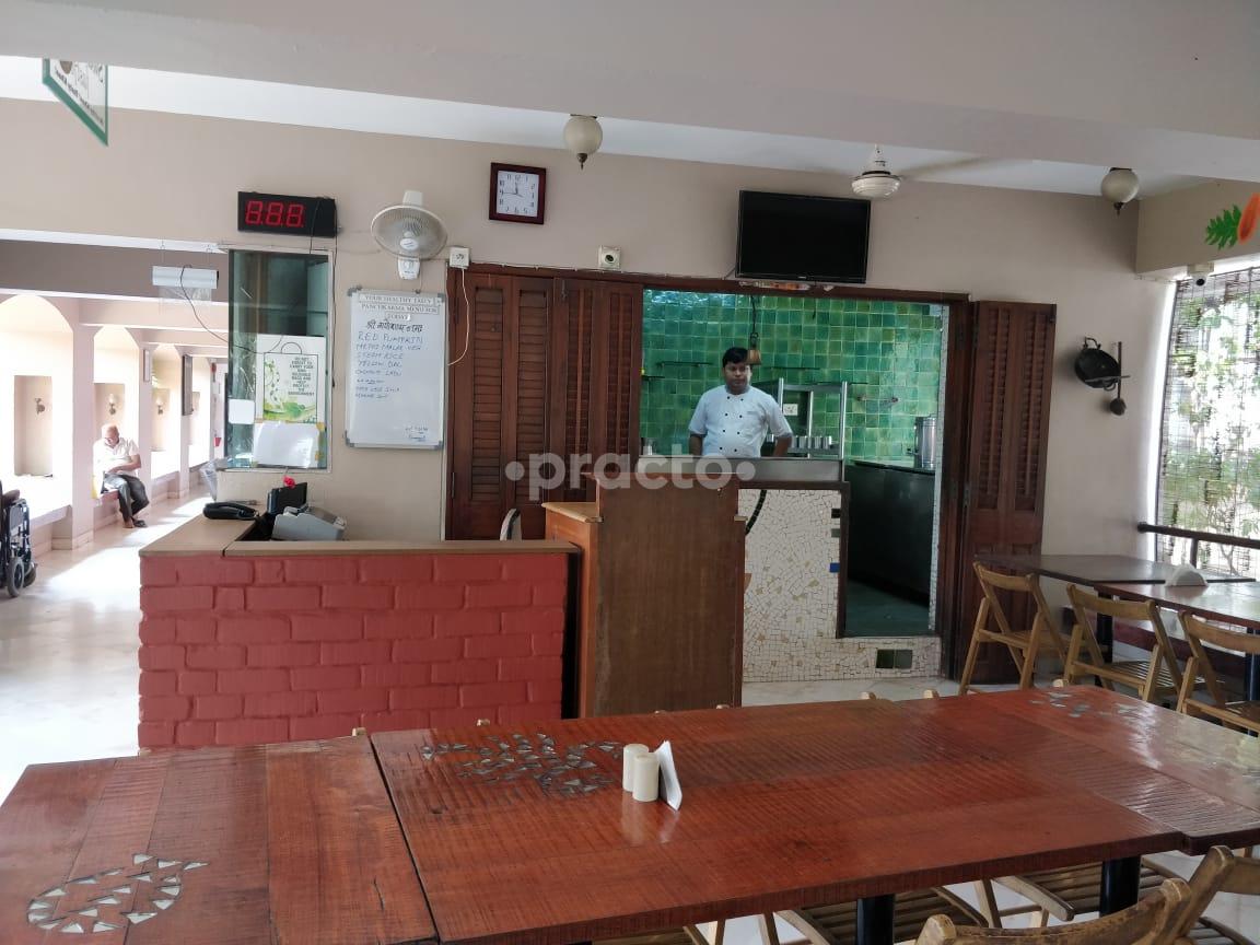 Ayushakti Ayurved Health Centre Malad West Mumbai