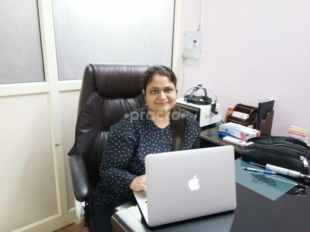 Consultation Room at Dr. Dhingra's ENT Care Centre Pitampura Delhi