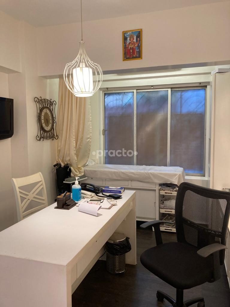 Reception Area at Lenus Orthopaedic Care Khar West Mumbai