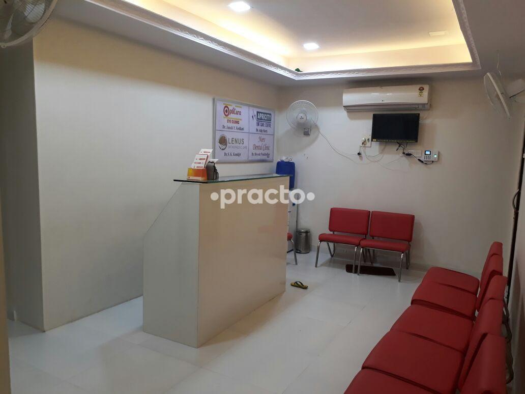 Waiting Area at Opticura Eye Clinic Bandra West Mumbai