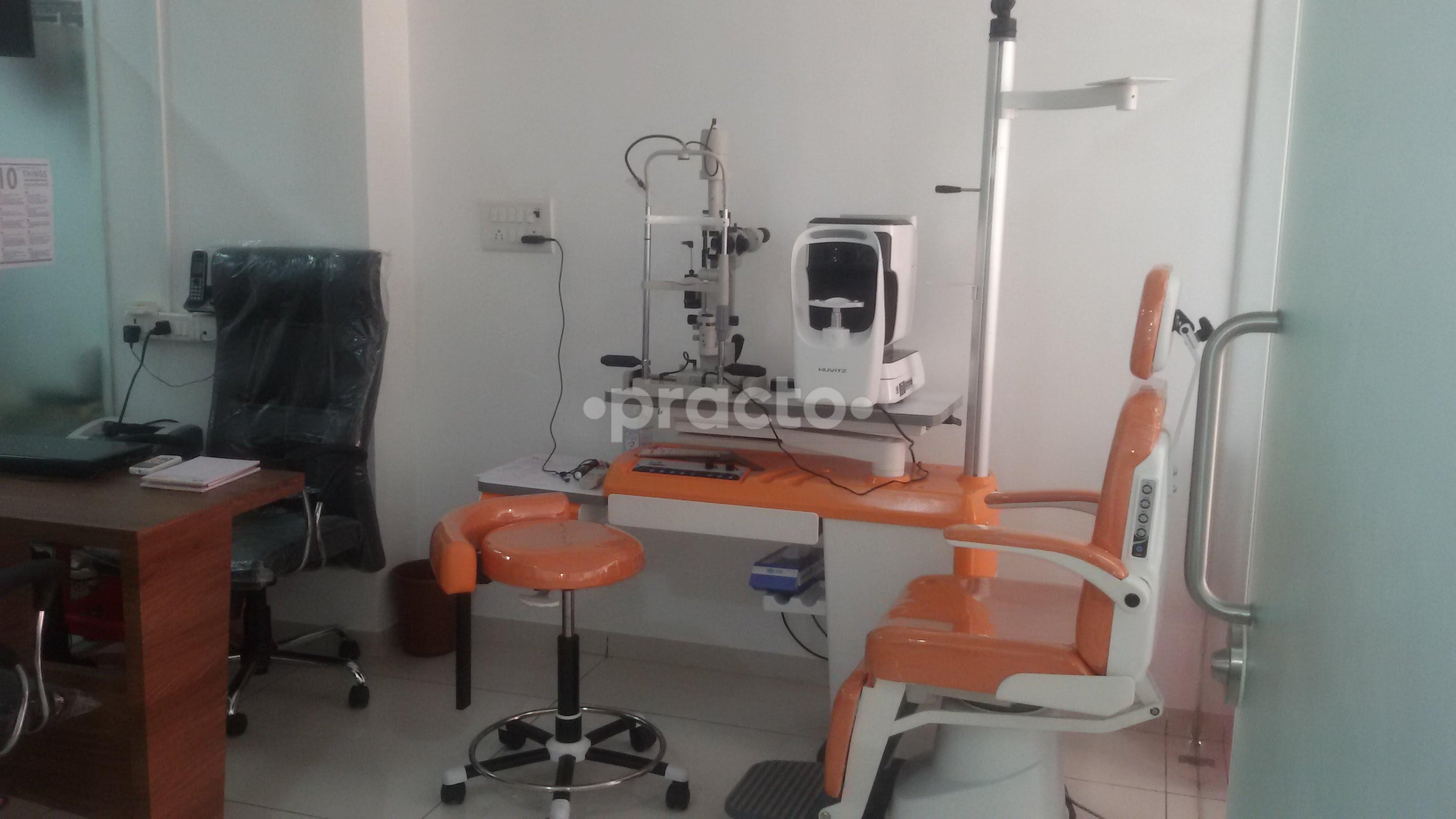 Services at Sadbhaav Eye & Dental Clinic Motera Ahmedabad