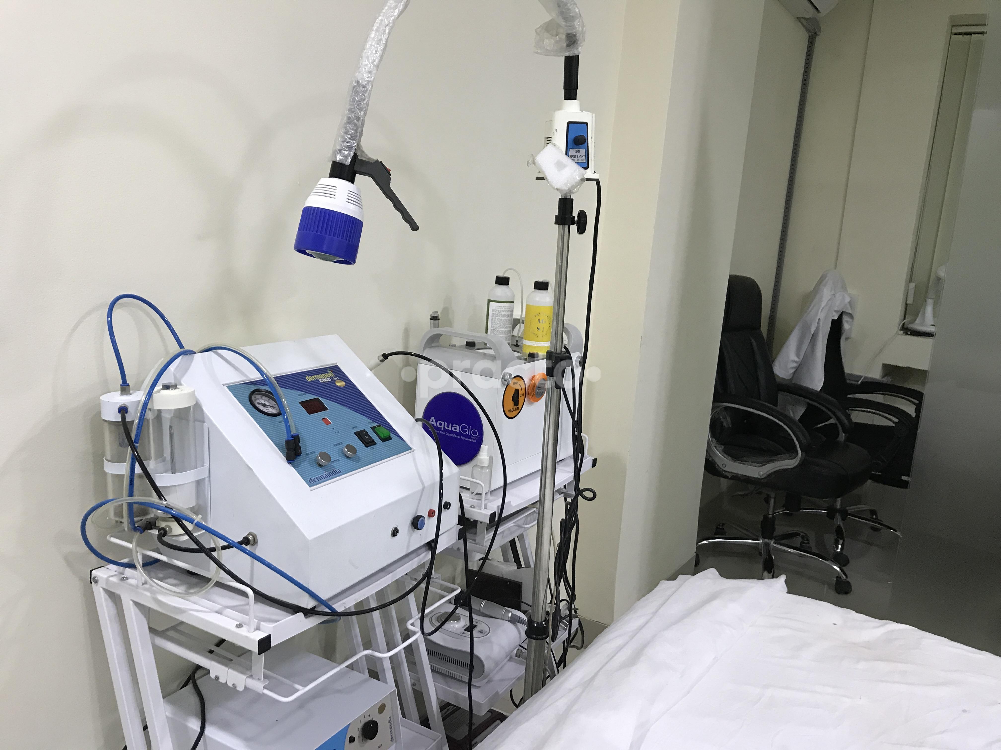 Services at Regain Skin Clinic And Hair Transplant Center Wakad Pune