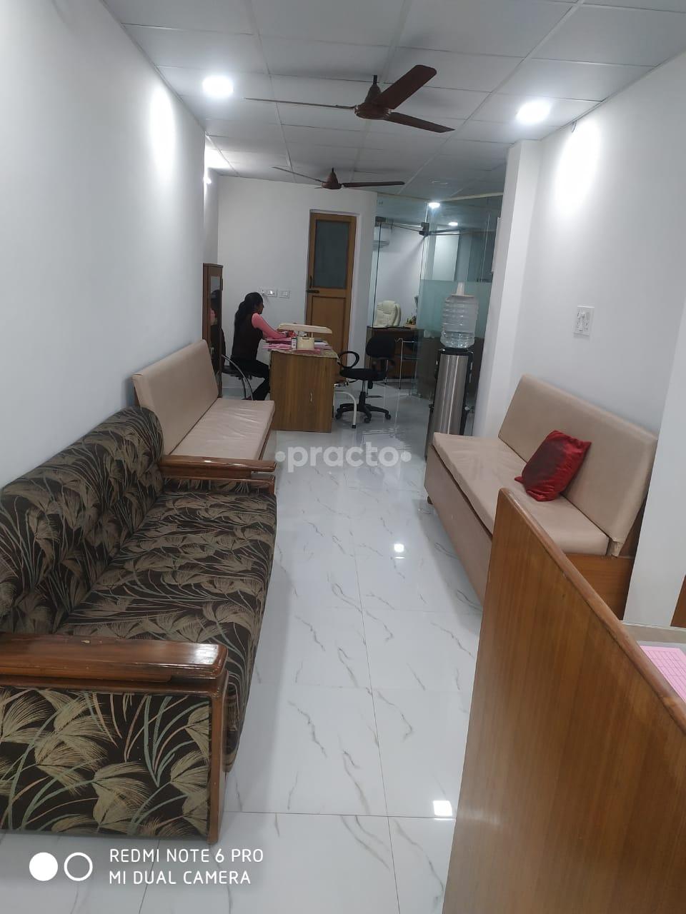 Reception Area at Arogya Women And Child Clinic Sector 104 Noida