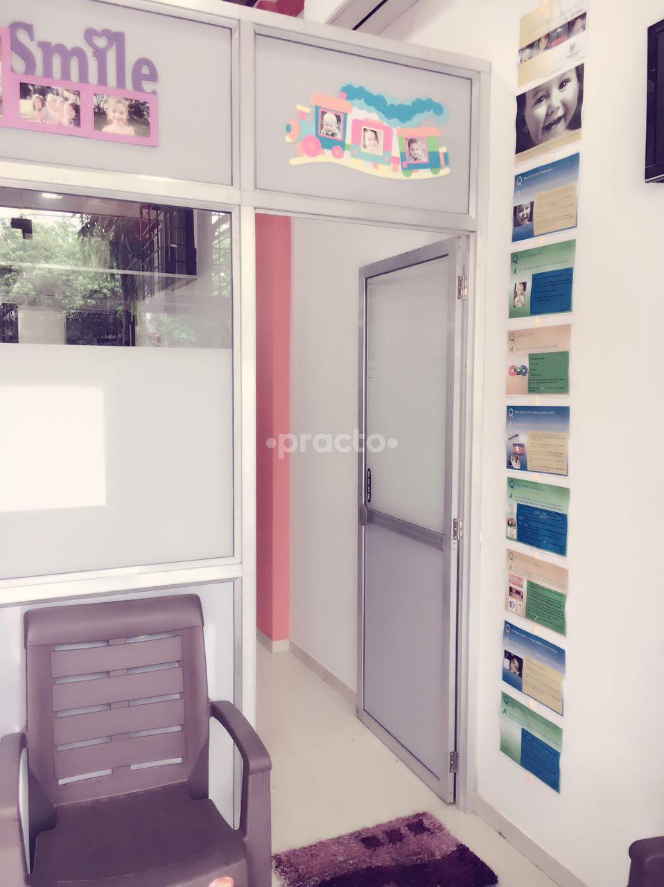 Reception at Meghna Dental Care Sanpada Navi Mumbai