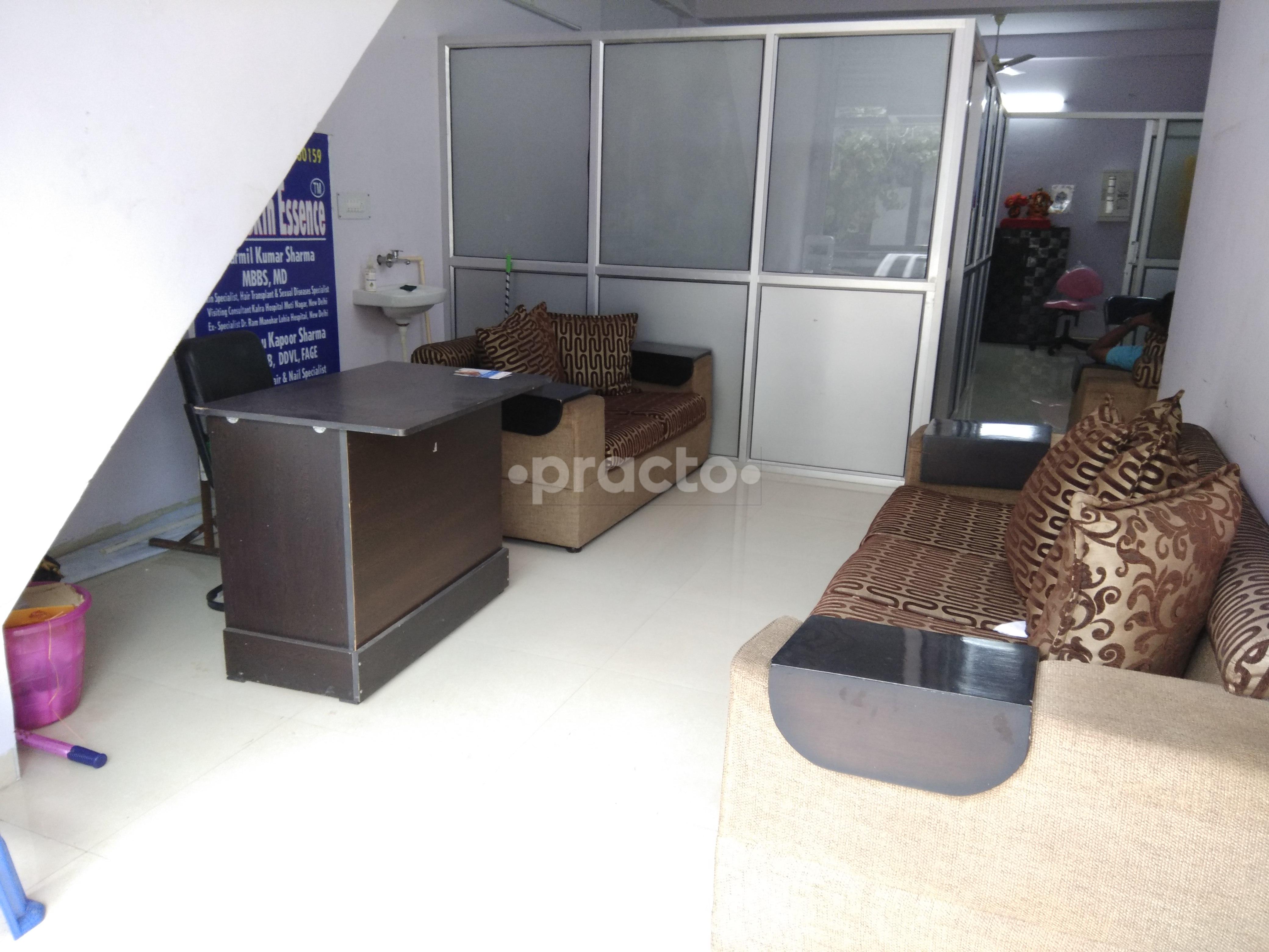 Waiting Area at Dr. Deepak's DentisTree Palam Colony Delhi