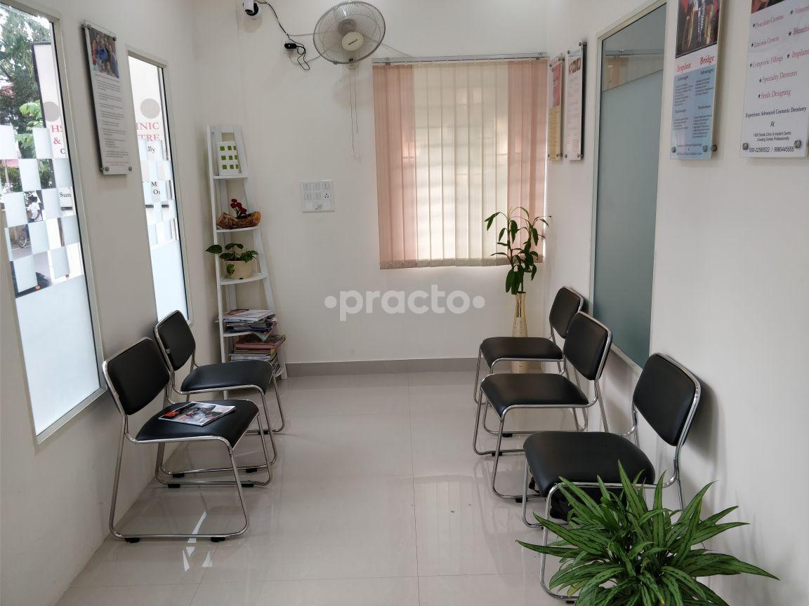 Waiting Area at HSR Skin Hair and Cosmetology clinic HSR Layout Bangalore