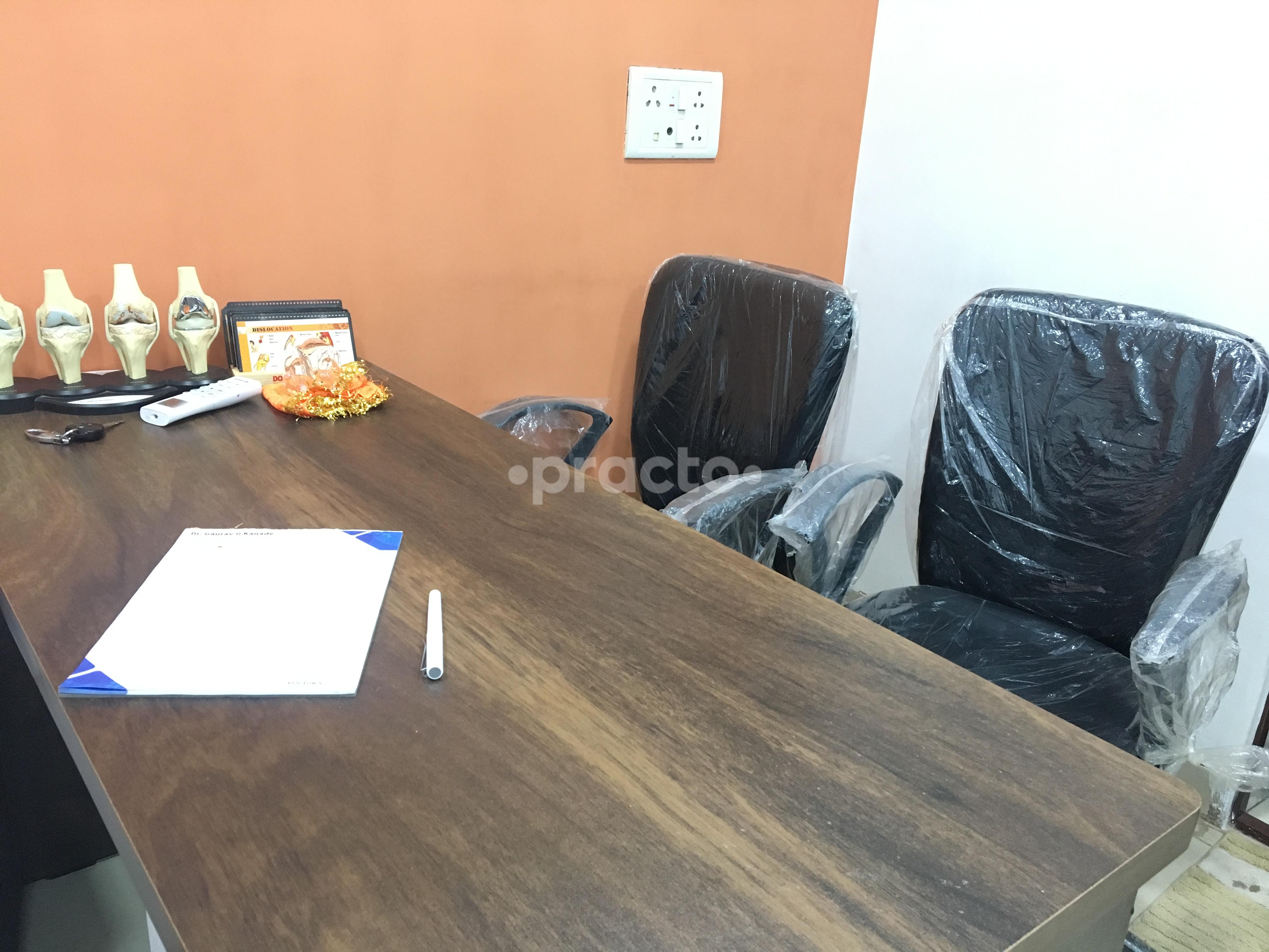Reception at Doctor's Studio Clinic Vashi Navi Mumbai