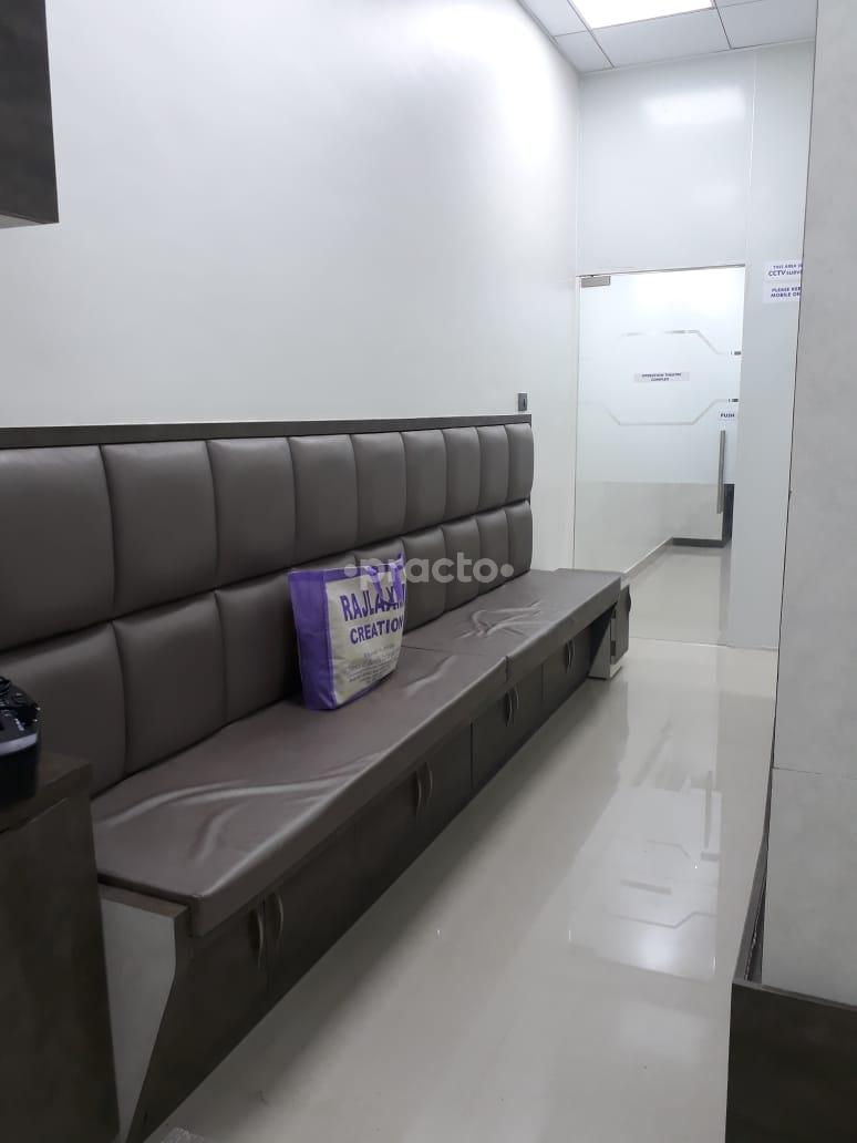 Waiting Area at Apex Vision Eye Care & Laser Centre Andheri East Mumbai
