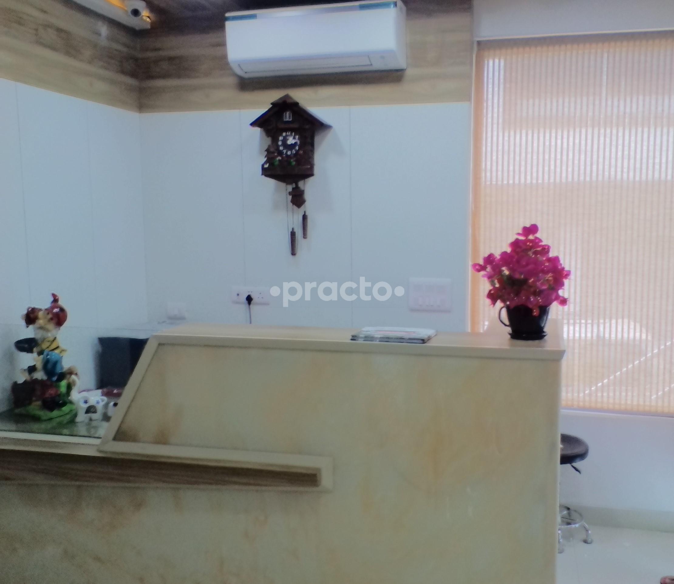 Reception at Smita IVF & Gynae Center Bali Nagar Delhi