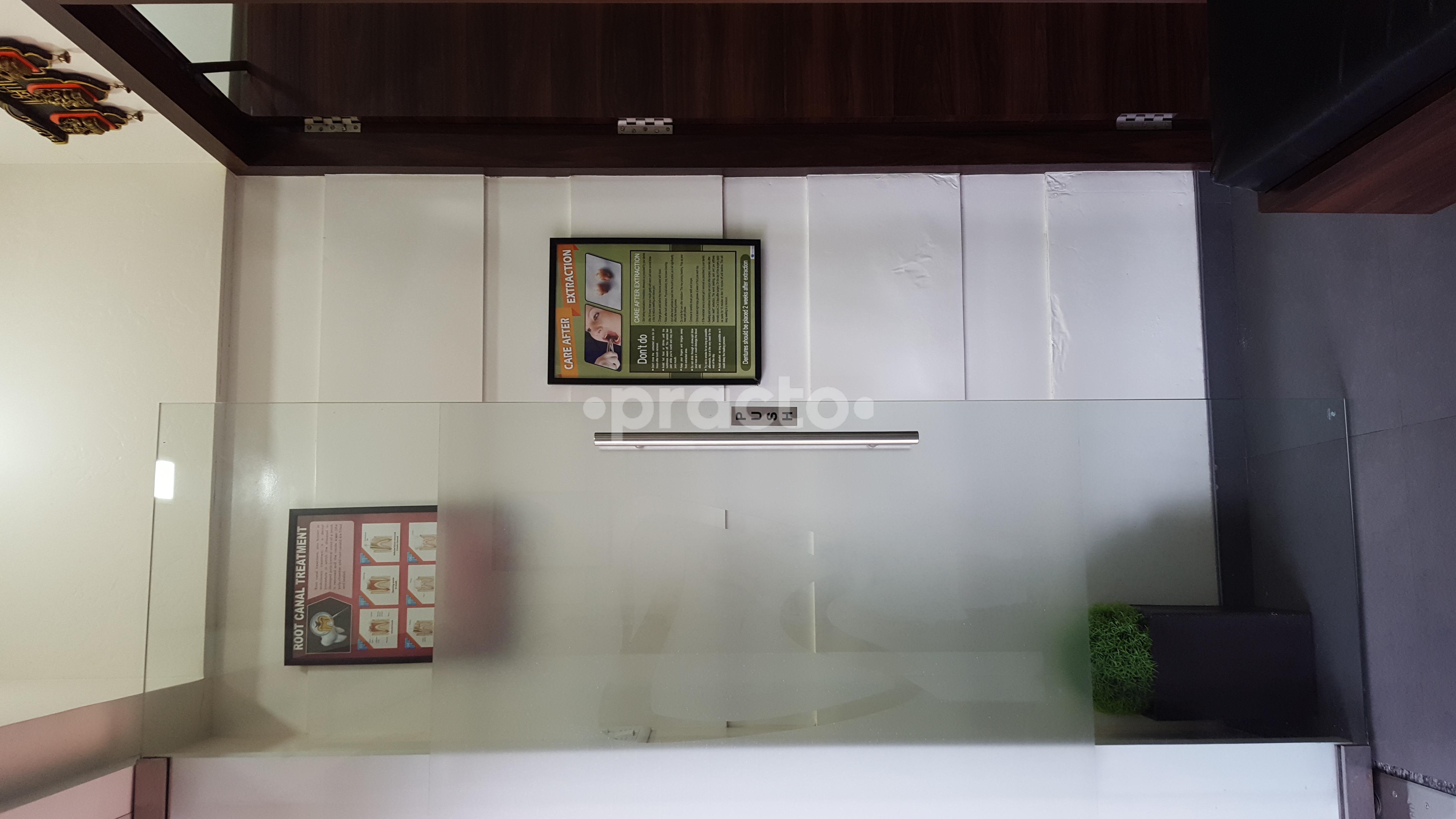 Entrance at Absolute dental clinic Borivali West Mumbai