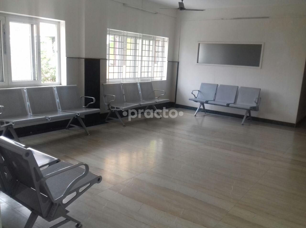 Waiting Area at Shubam Clinic Thudiyalur Coimbatore
