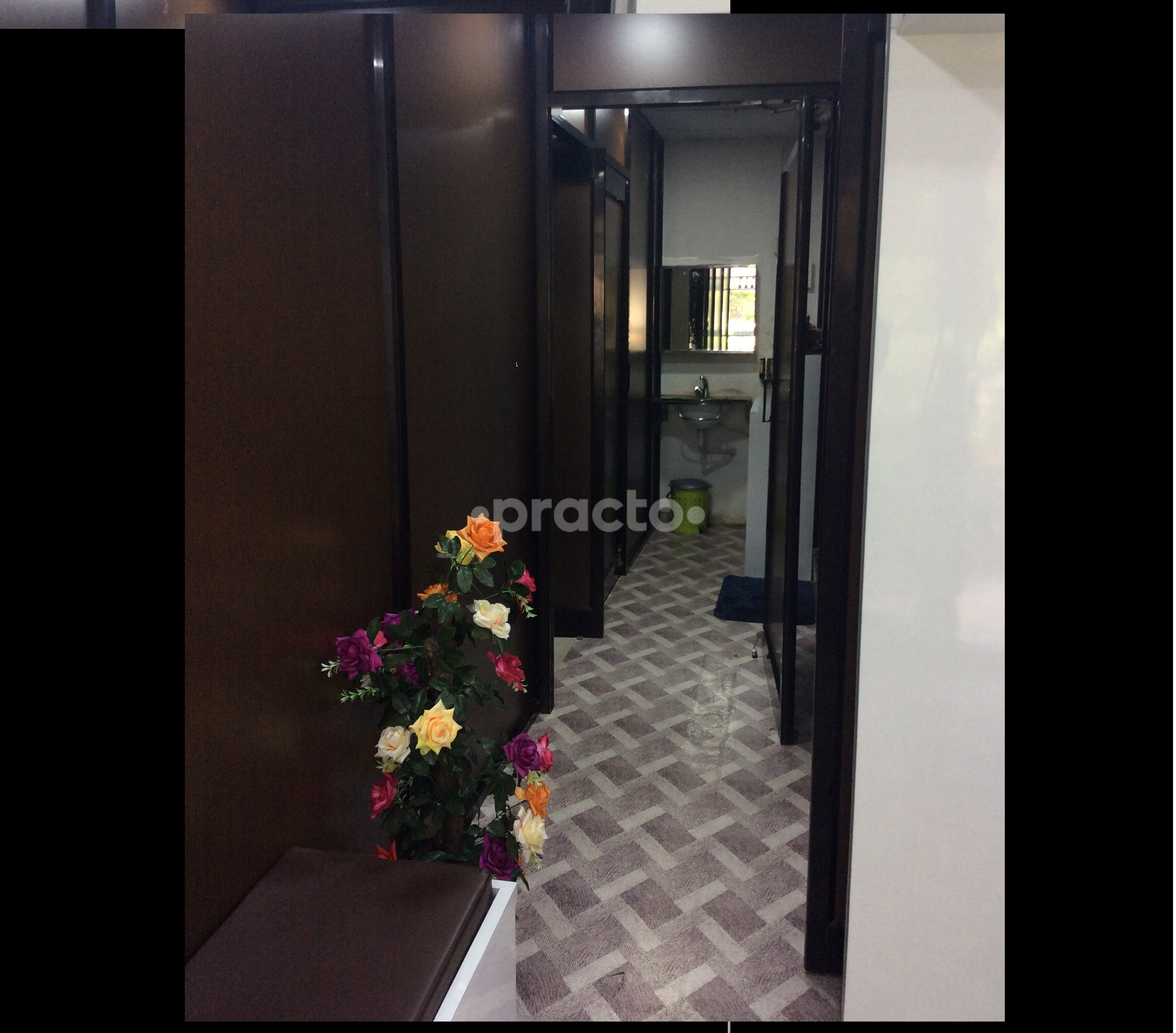 Waiting Area at Ayur Cliniq Nerul Navi Mumbai