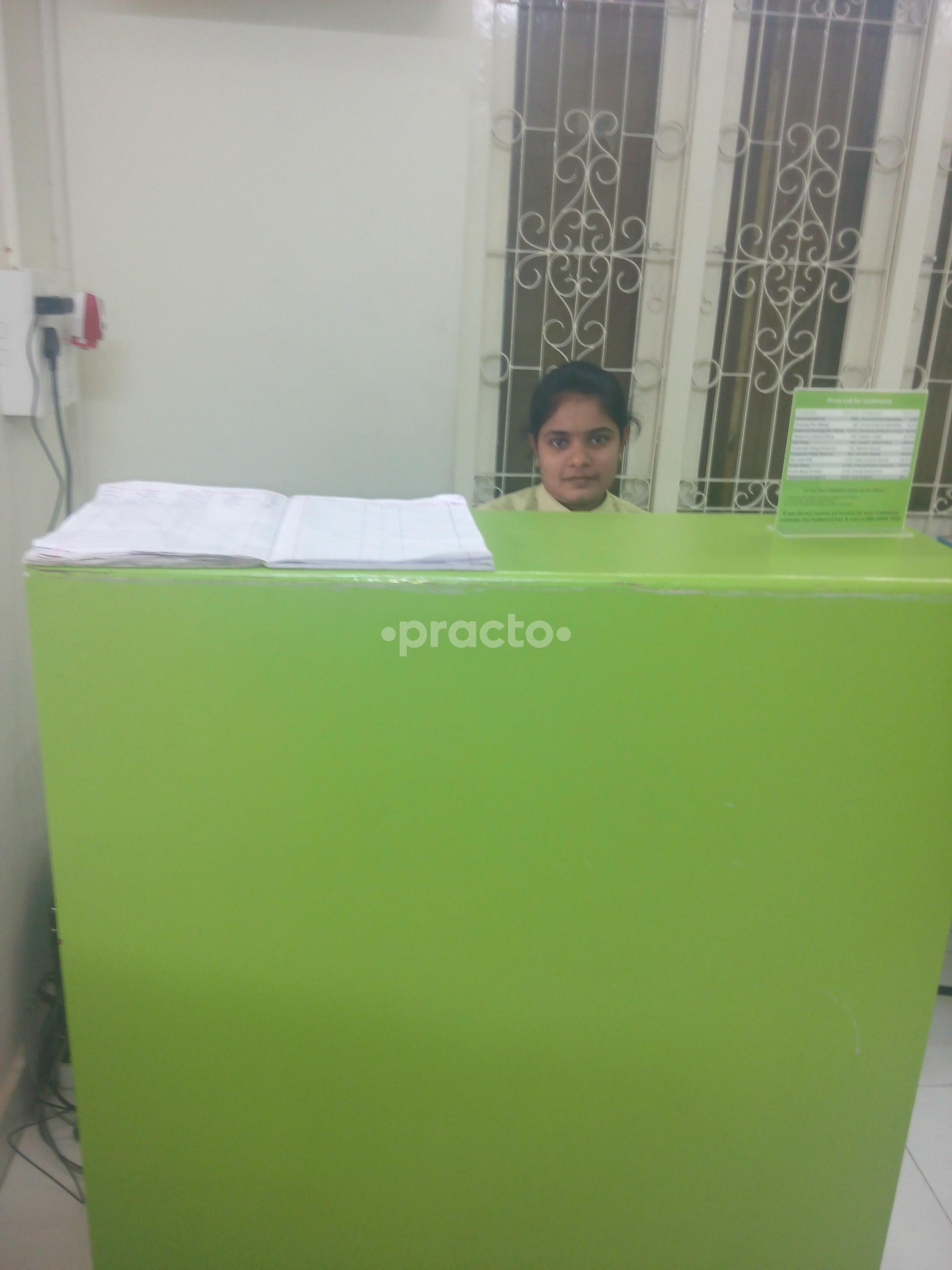 Reception at Sabka Dentist Koramangala Bangalore