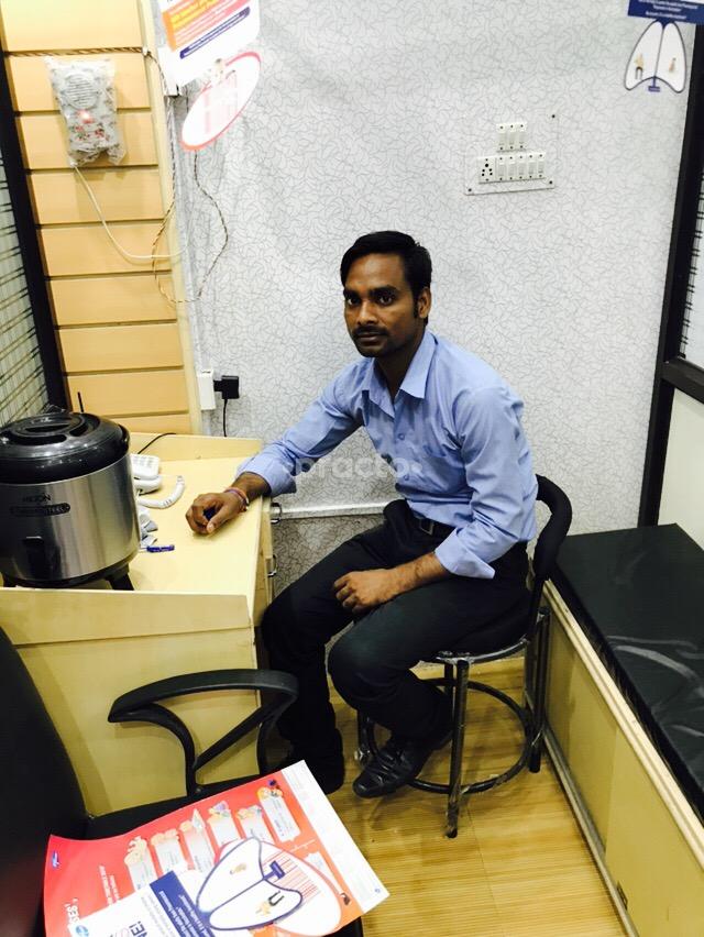Reception at Chest & Allergy Clinic Dwarka Delhi