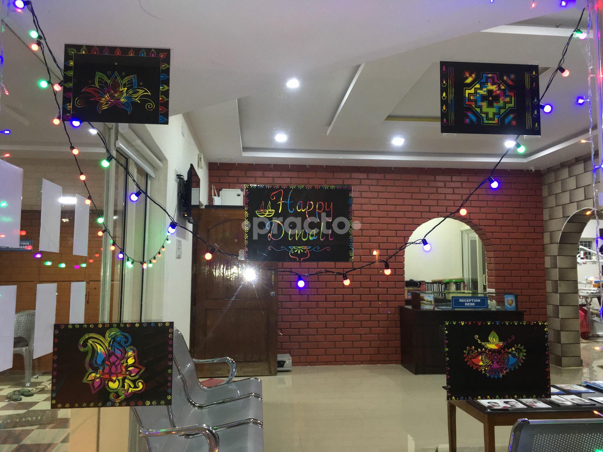 Reception at Samhita Dental and Poly Clinic Basaveshwaranagar Bangalore