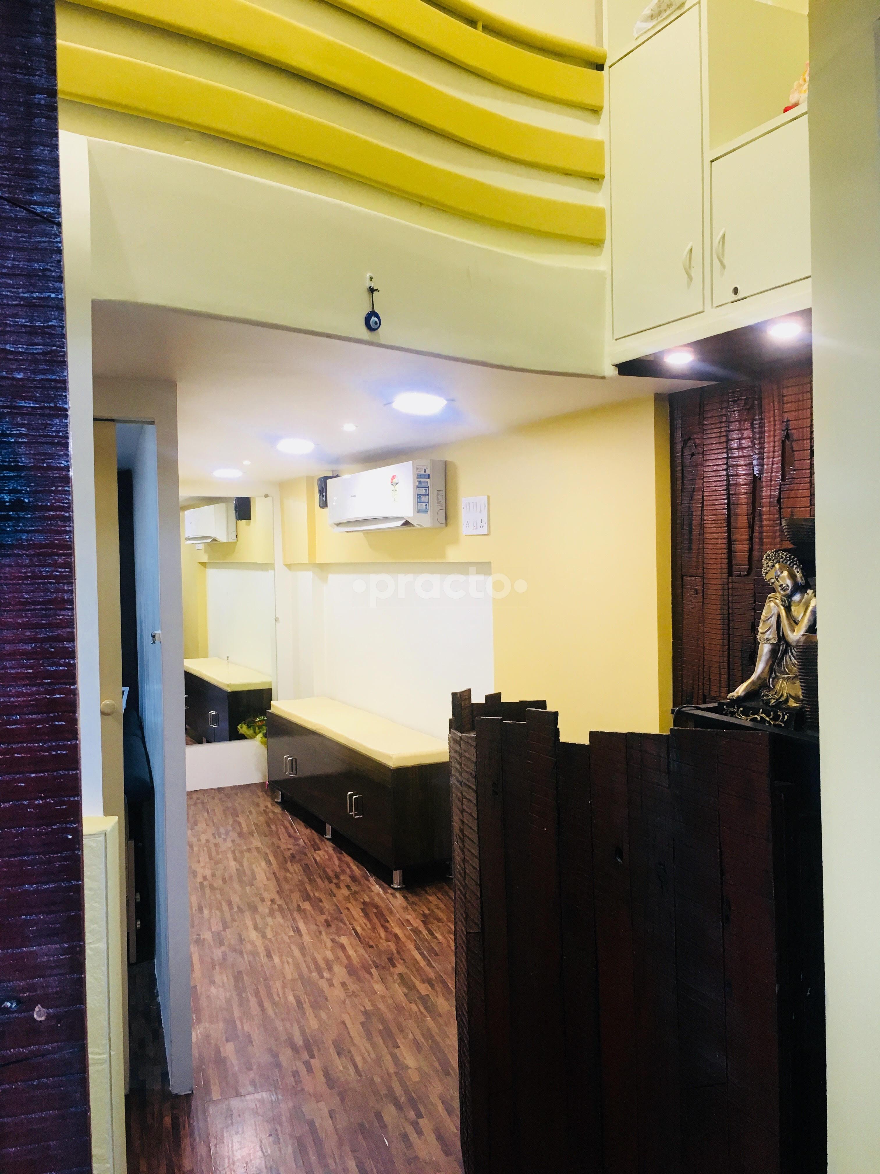 Waiting Area at Gleam N Flex Wellness Clinic Powai Mumbai