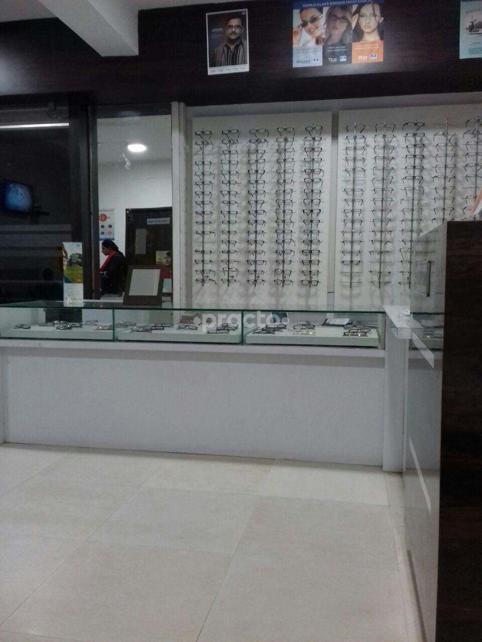 Reception at Shekar Super Speciality Eye Centre Vidyaranyapura Bangalore