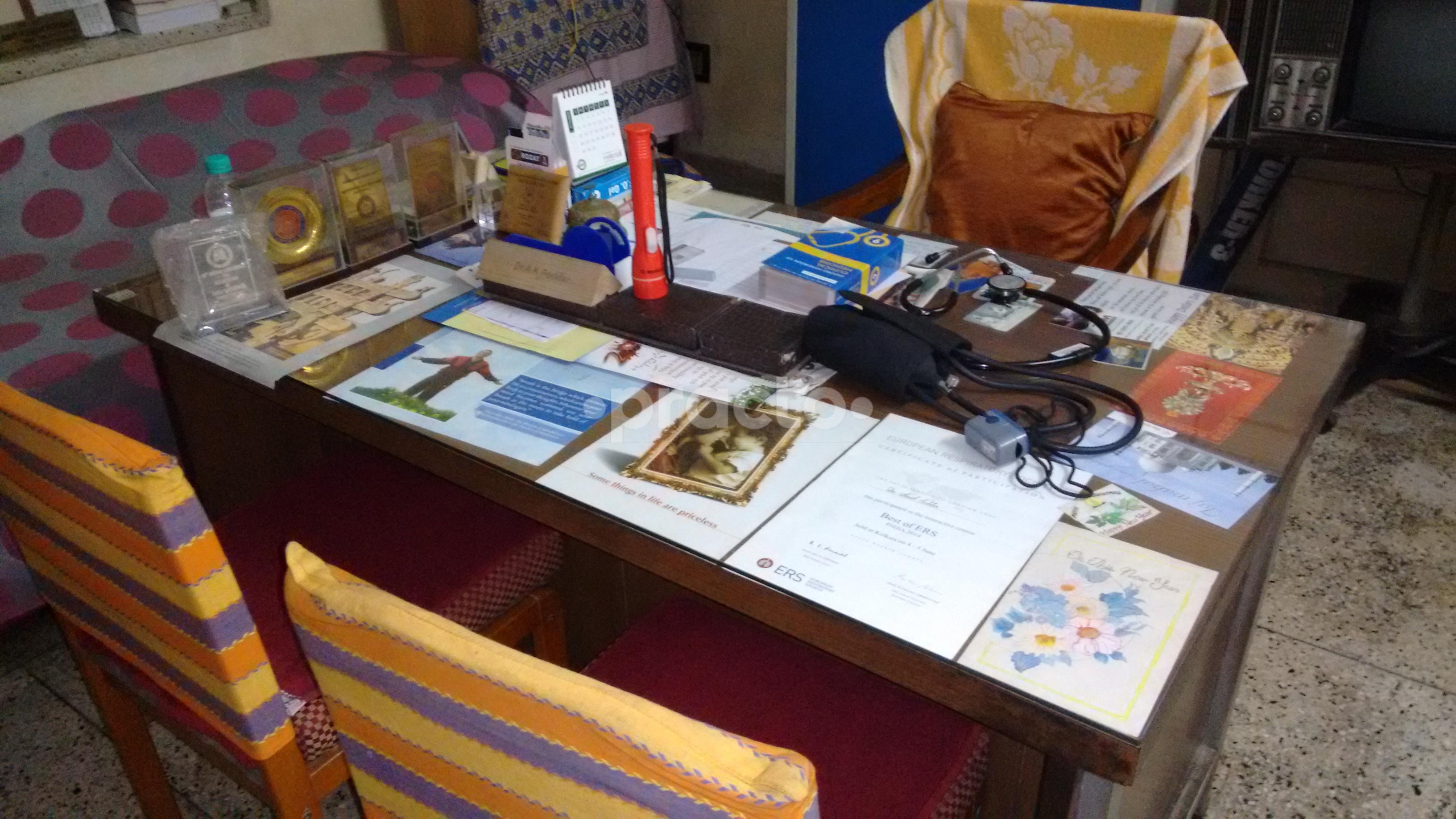 OPD/Ward at Poddar Clinic Salt Lake Kolkata