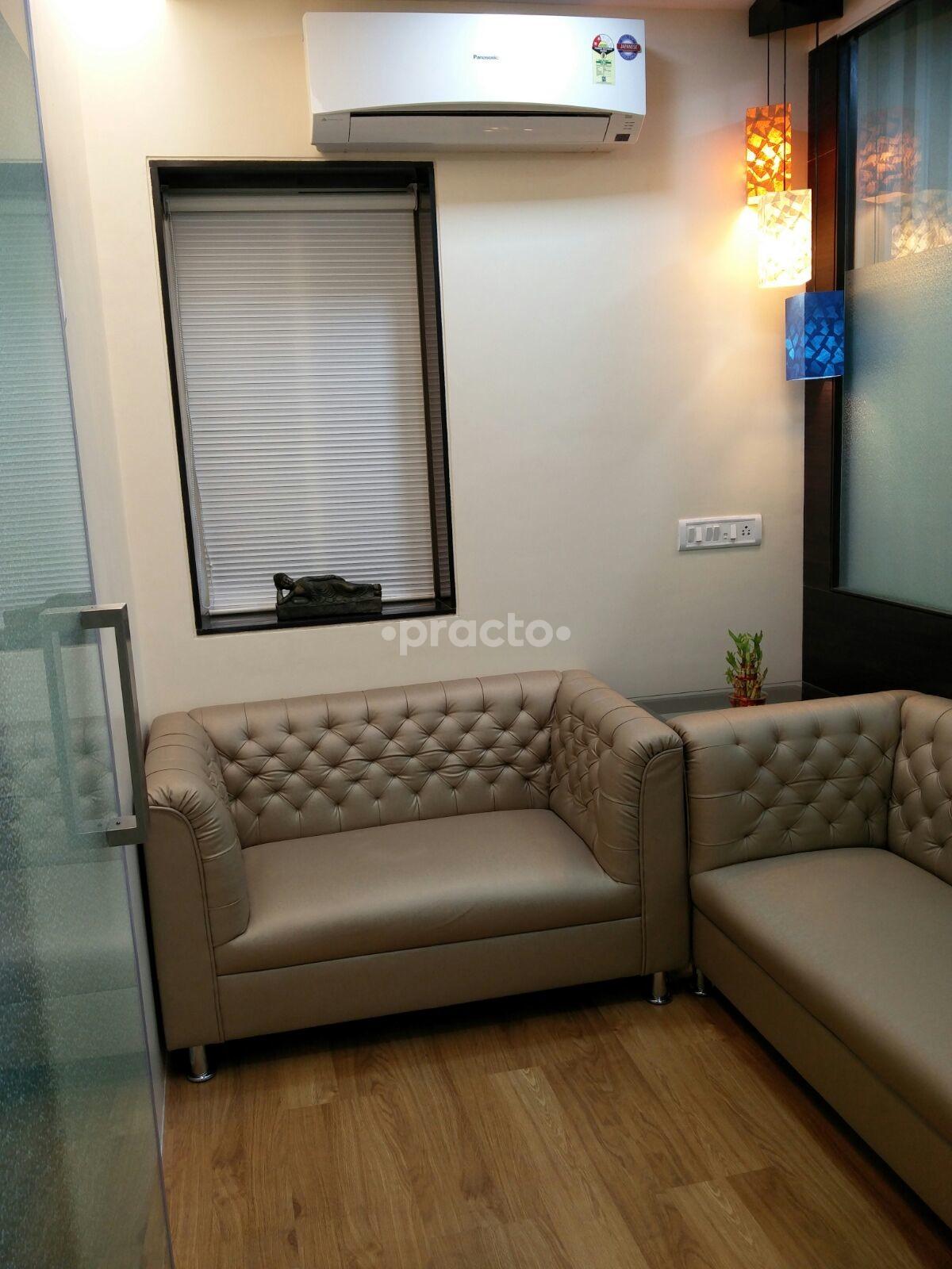 OPD/Ward at Studio 32 Dental And Facial Aesthetics Vileparle Mumbai