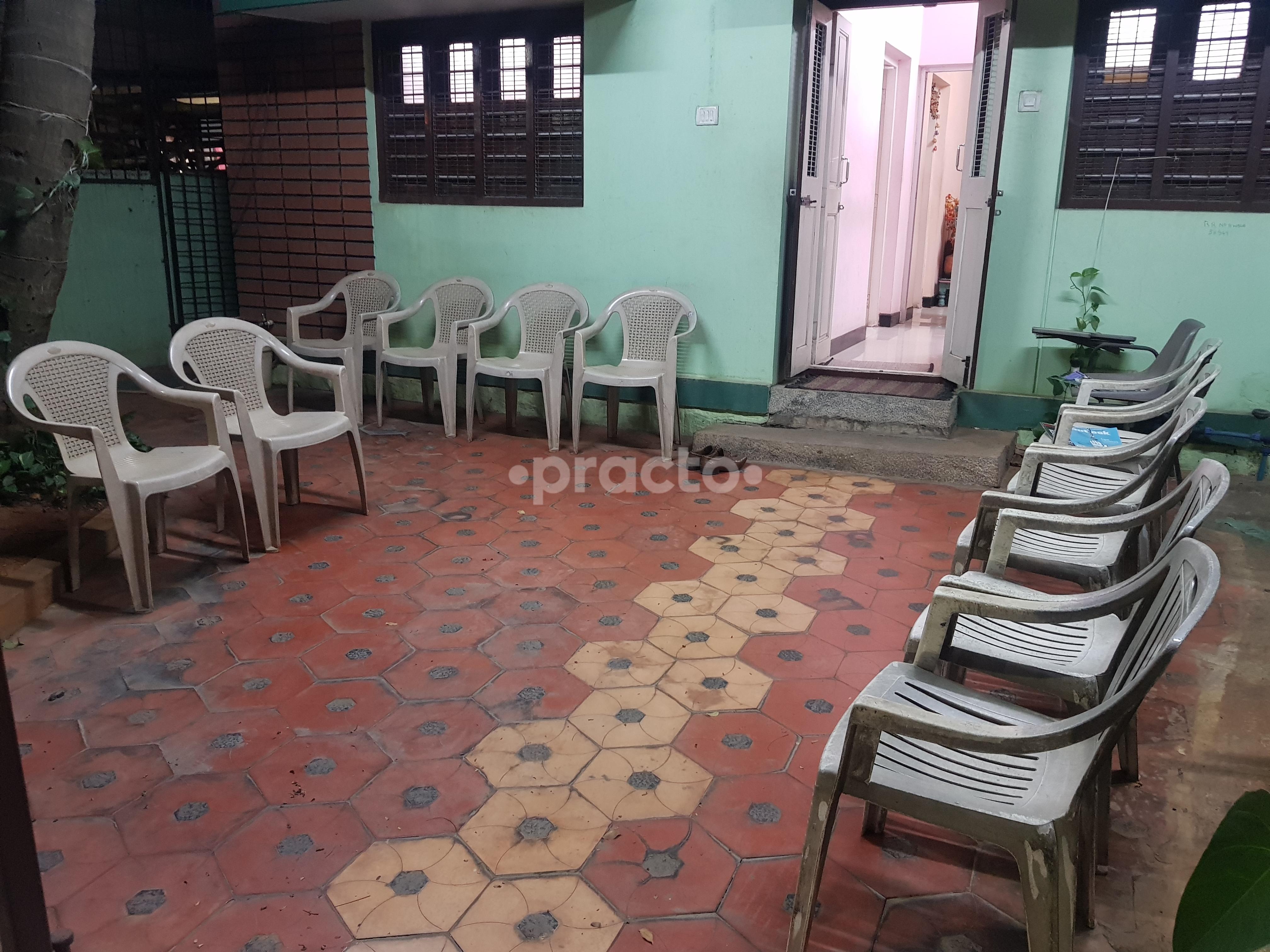 Waiting Area at Srihari Diagnostics Jayanagar Bangalore