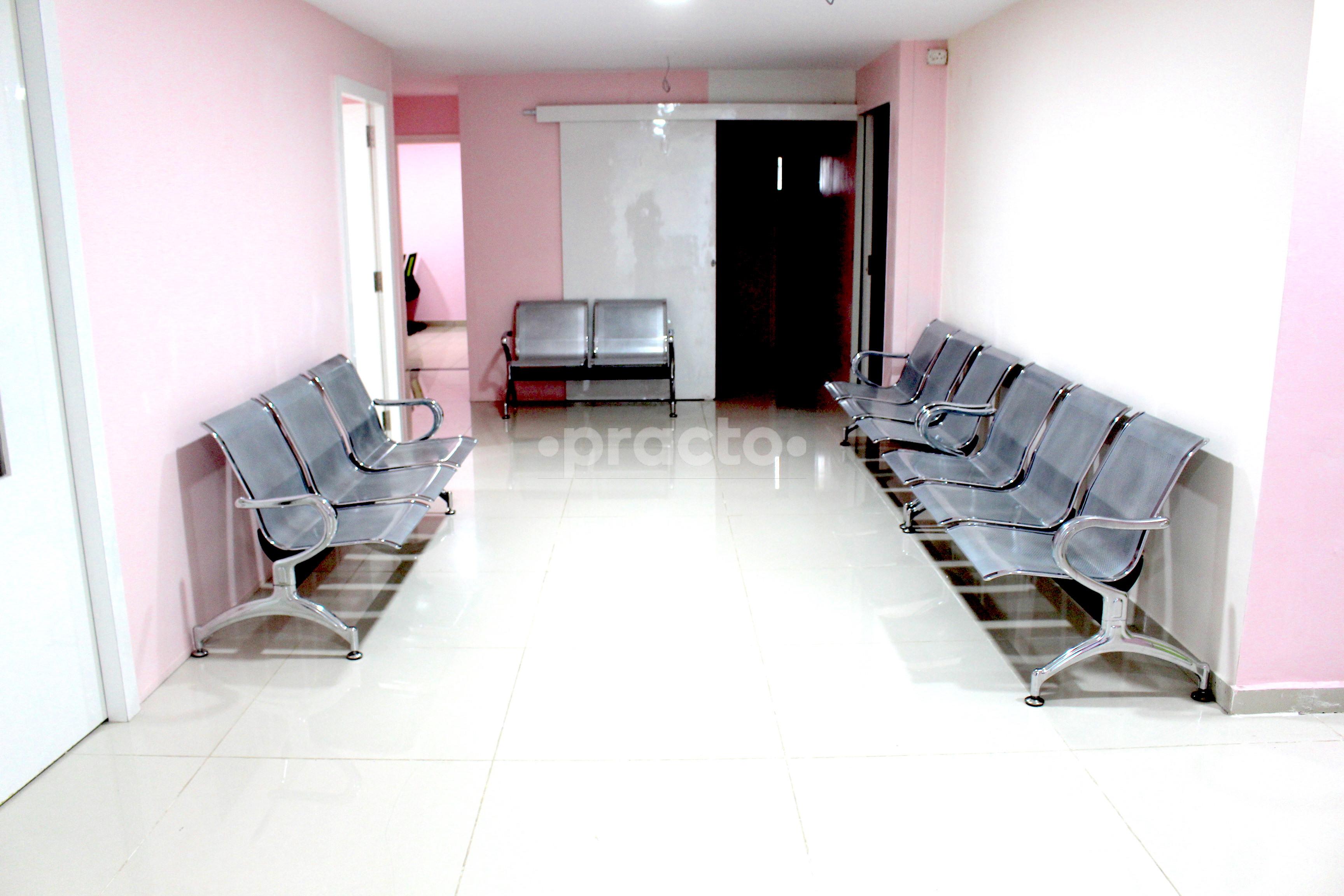 Waiting Area at Gynaae Care Marathahalli Bangalore