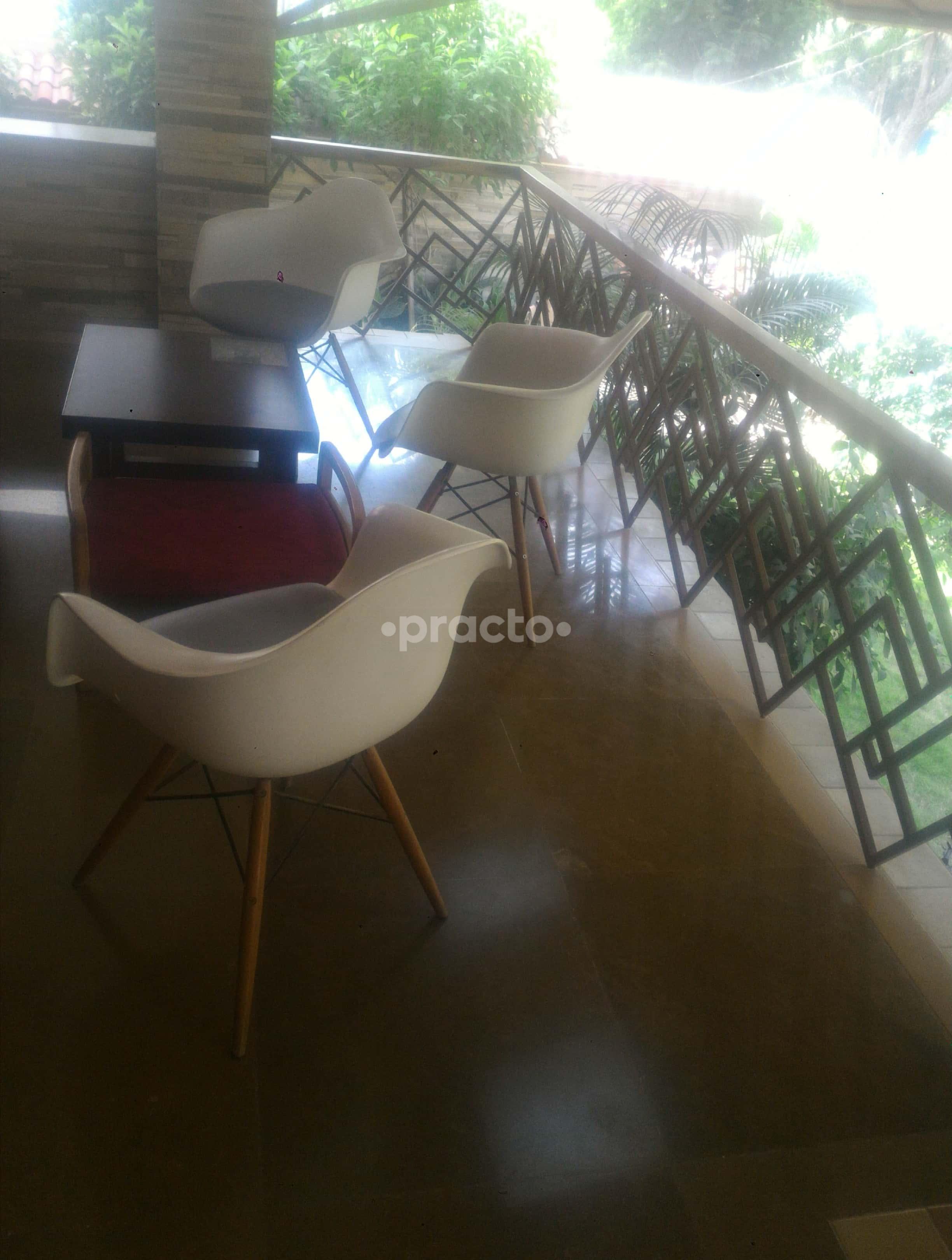 Waiting Area at Niramyaha : Health Service Center Athwa Surat