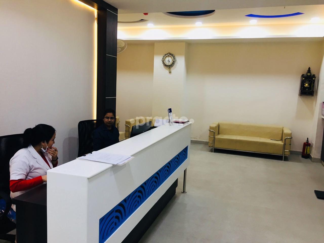 Reception at Derma Circles: Doctors from AIIMS South Extension 2 Delhi